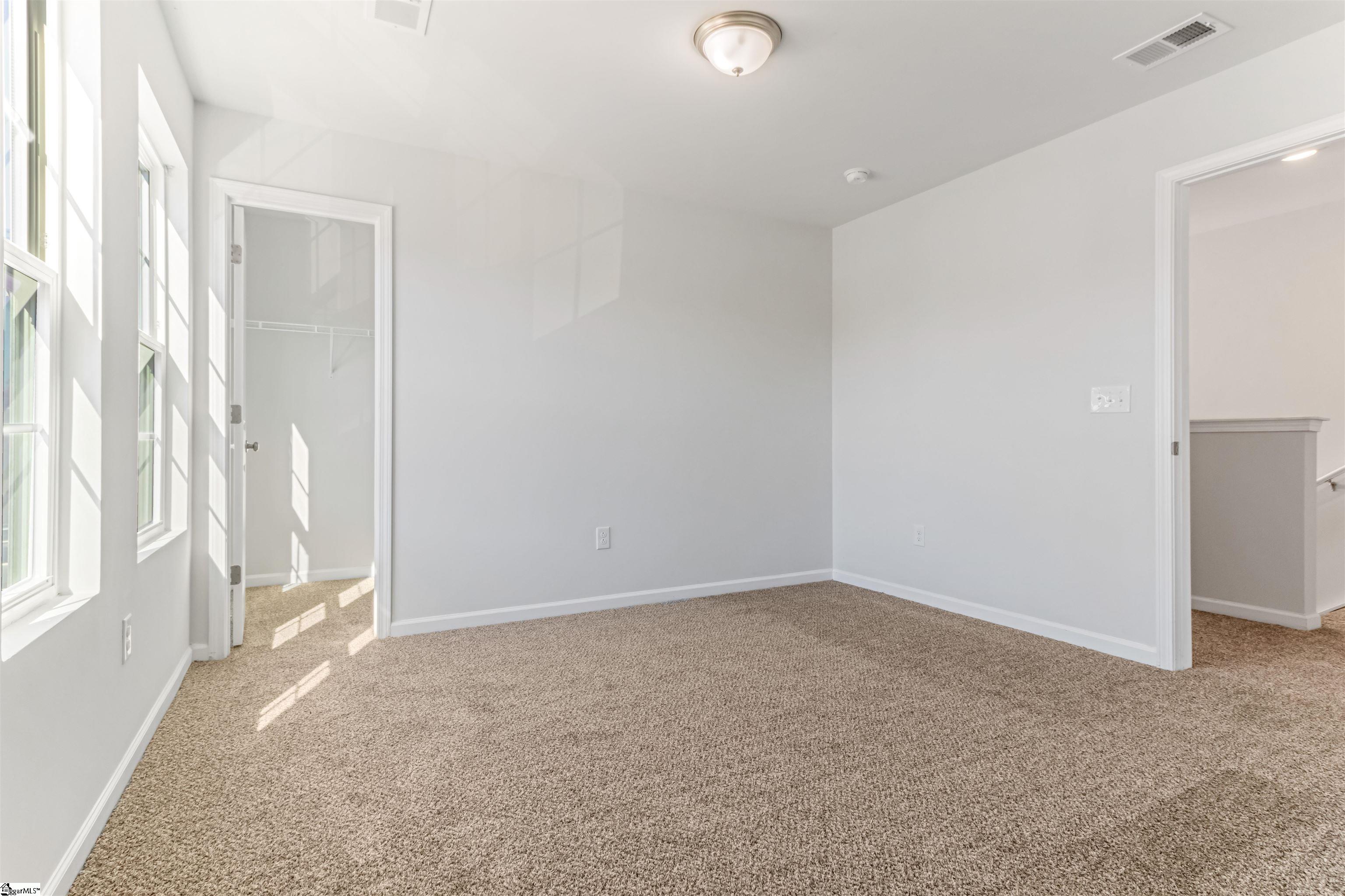 445 Grantham Court Property Photo 37