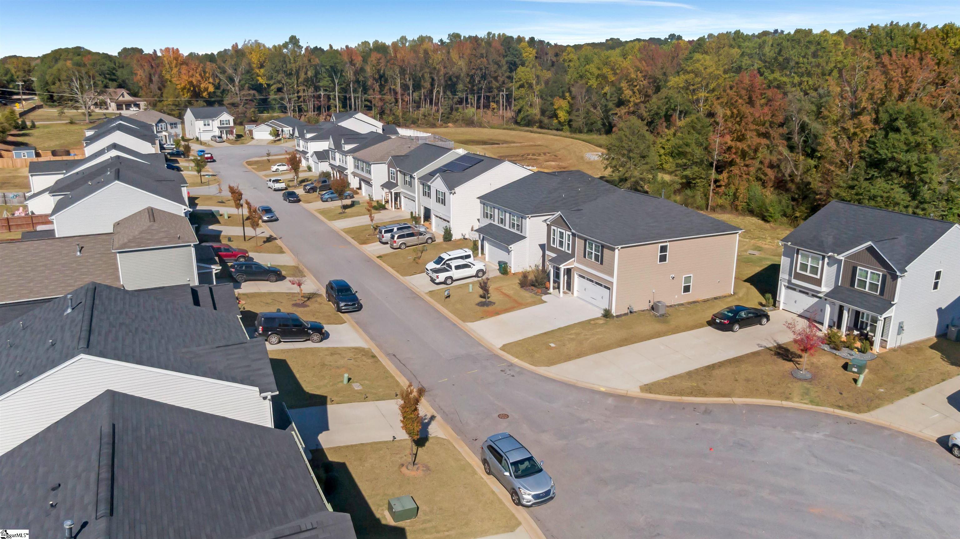 445 Grantham Court Property Photo 45