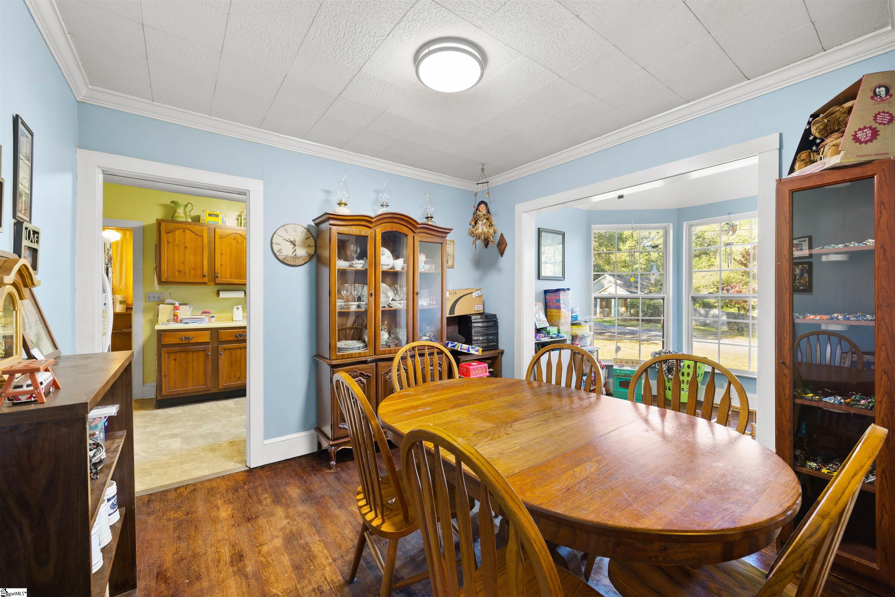 6 Berkley Avenue Property Photo 6