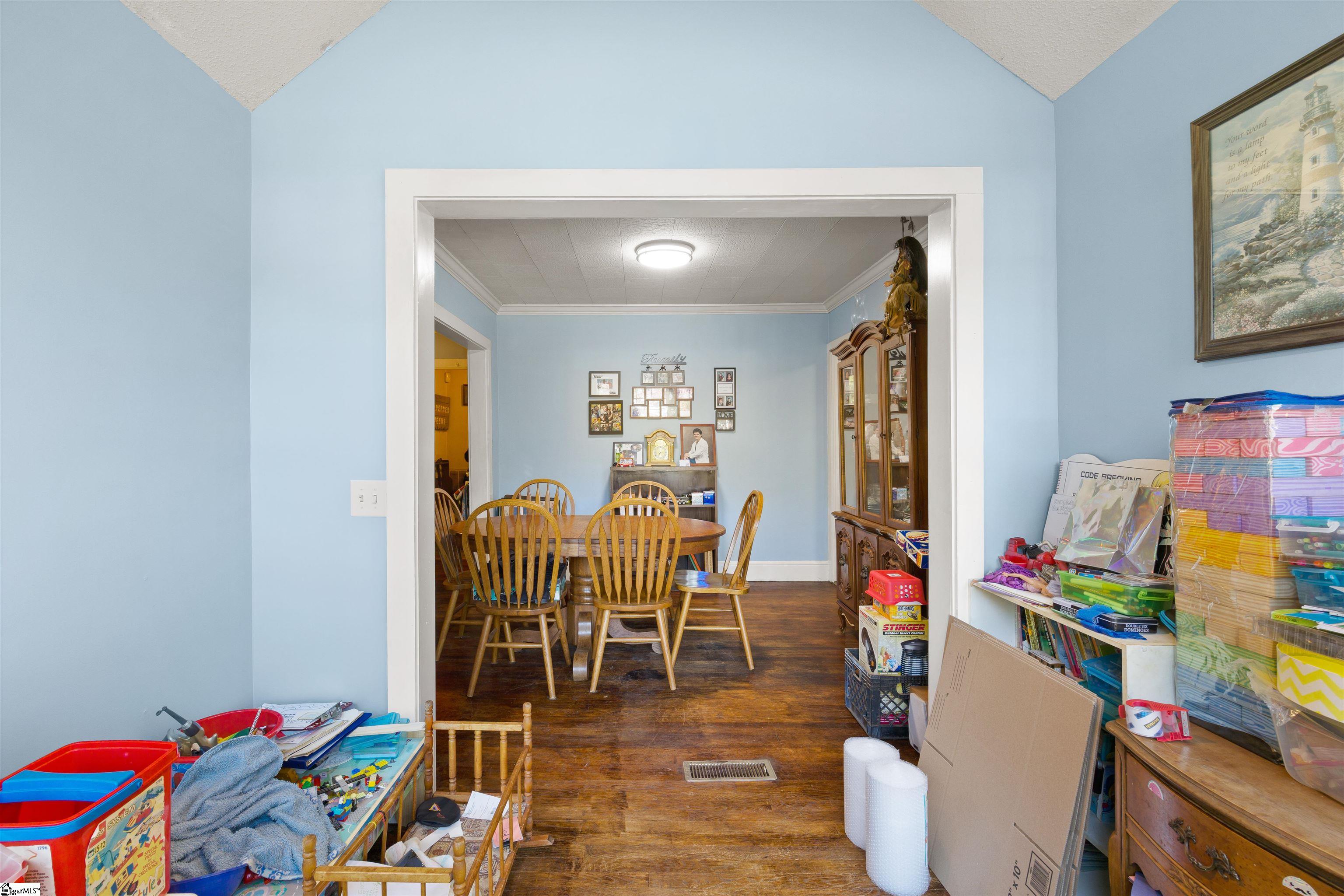 6 Berkley Avenue Property Photo 9