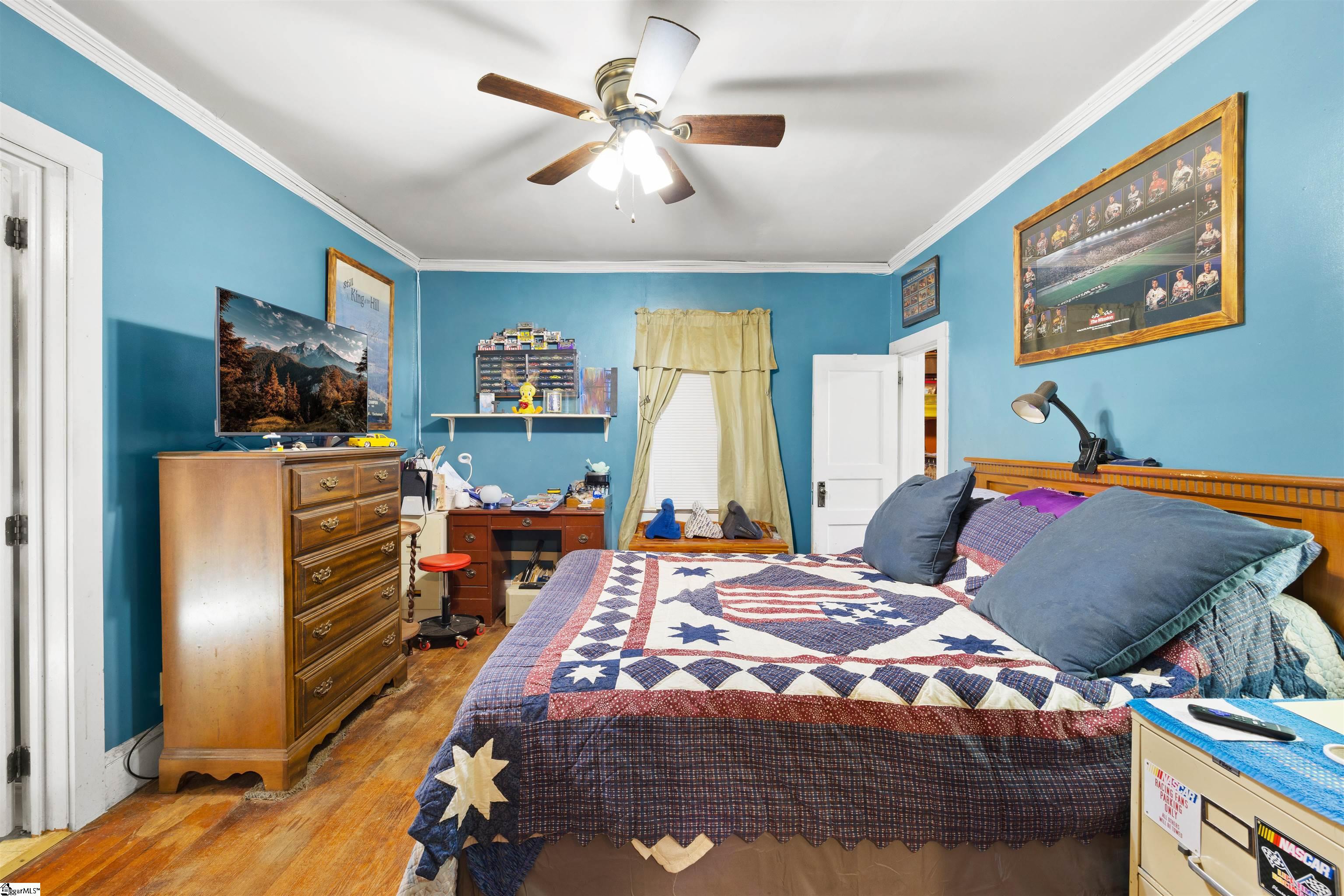 6 Berkley Avenue Property Photo 17