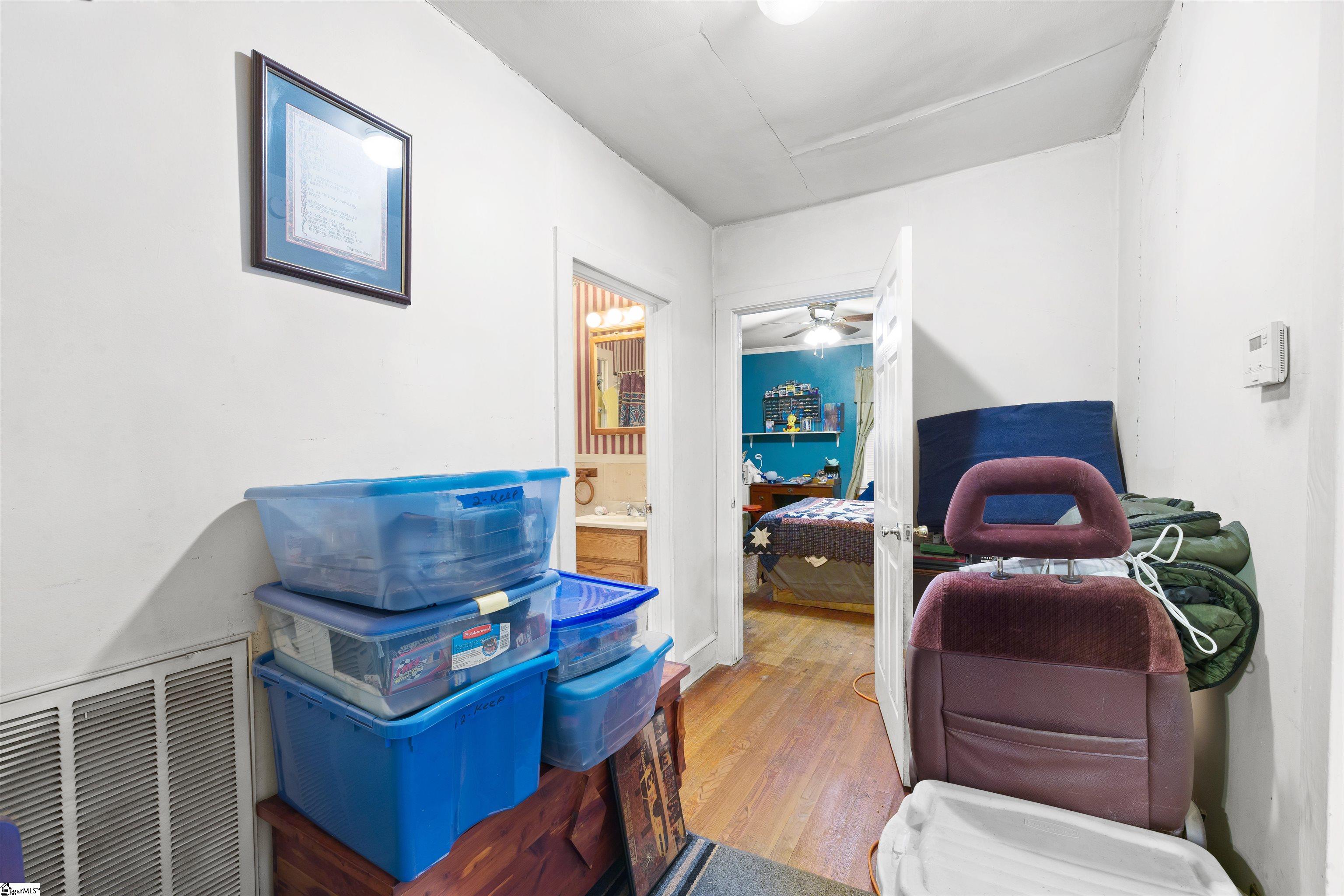 6 Berkley Avenue Property Photo 25