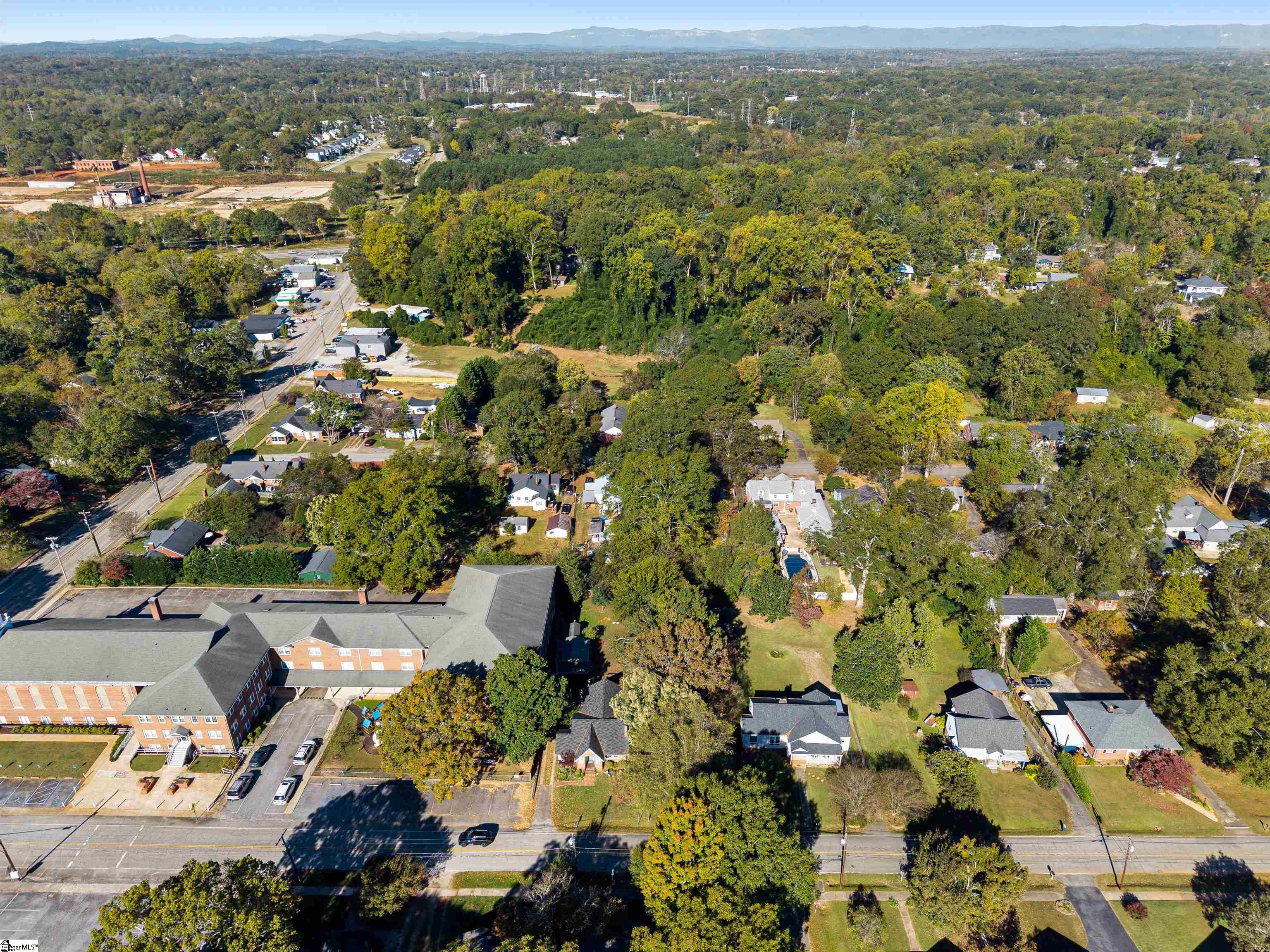 6 Berkley Avenue Property Photo 33