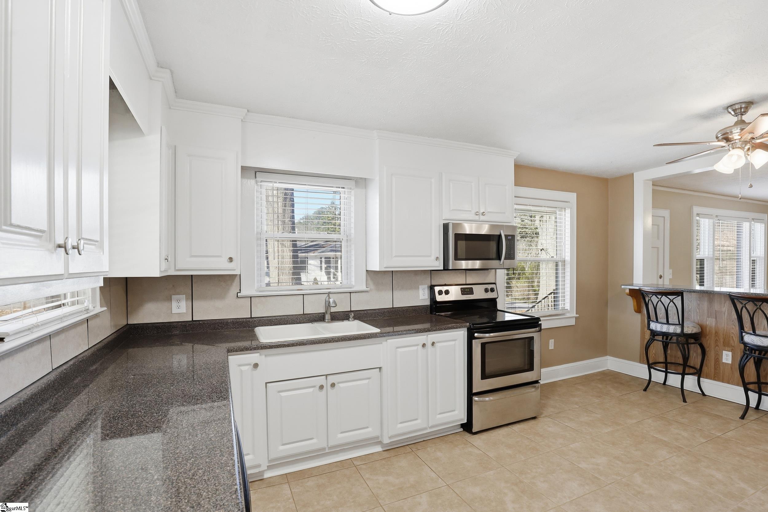 5 Lenore Avenue Property Photo 9