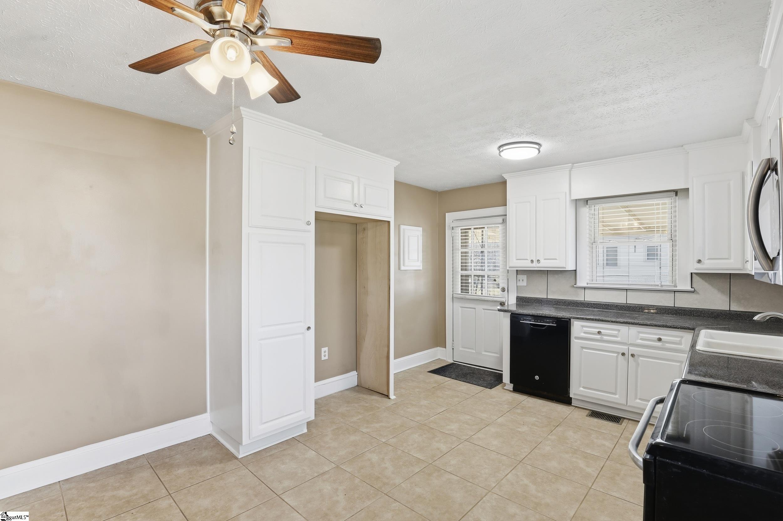 5 Lenore Avenue Property Photo 10