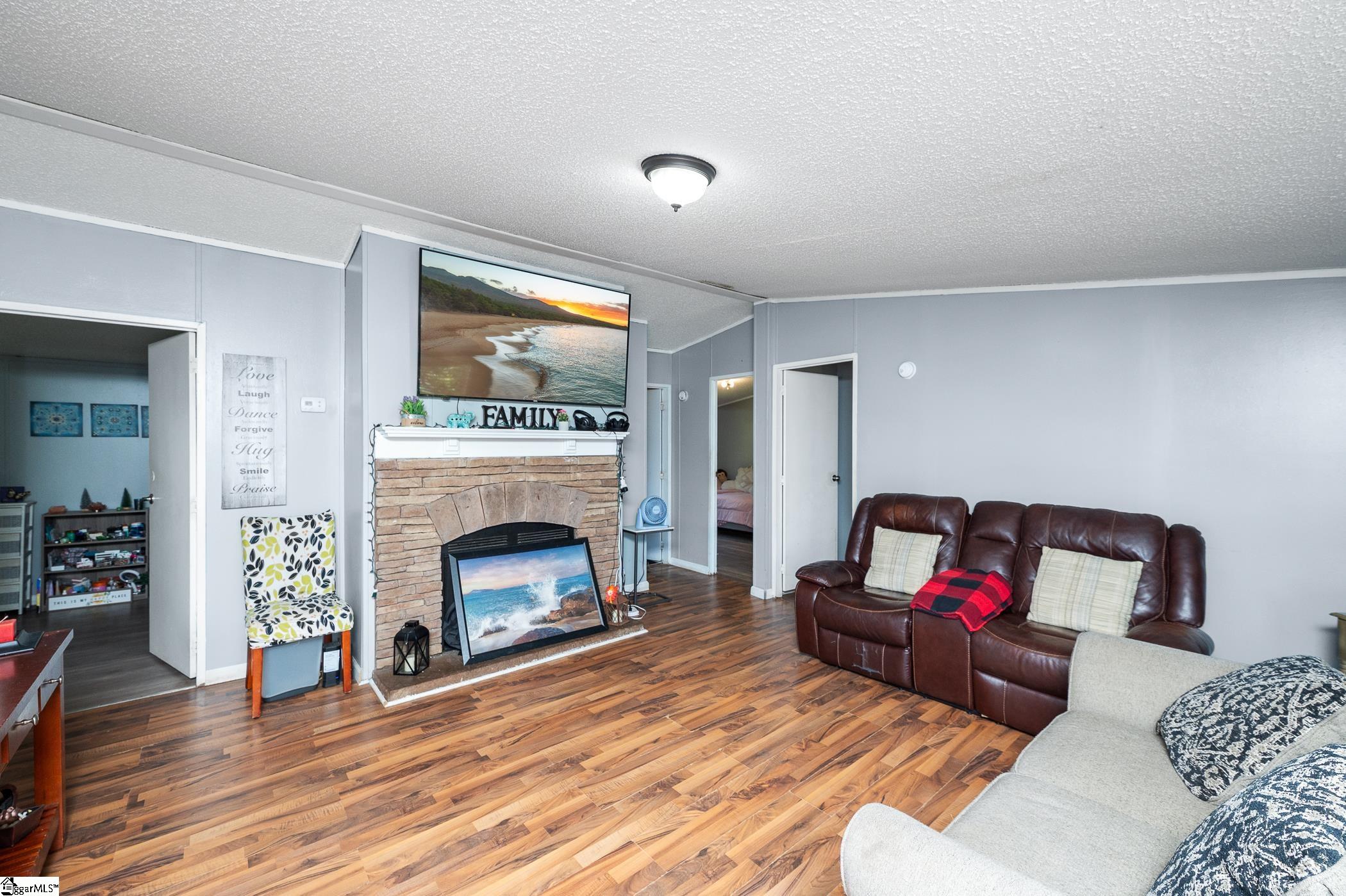 102 Riverbreeze Road Property Photo 10