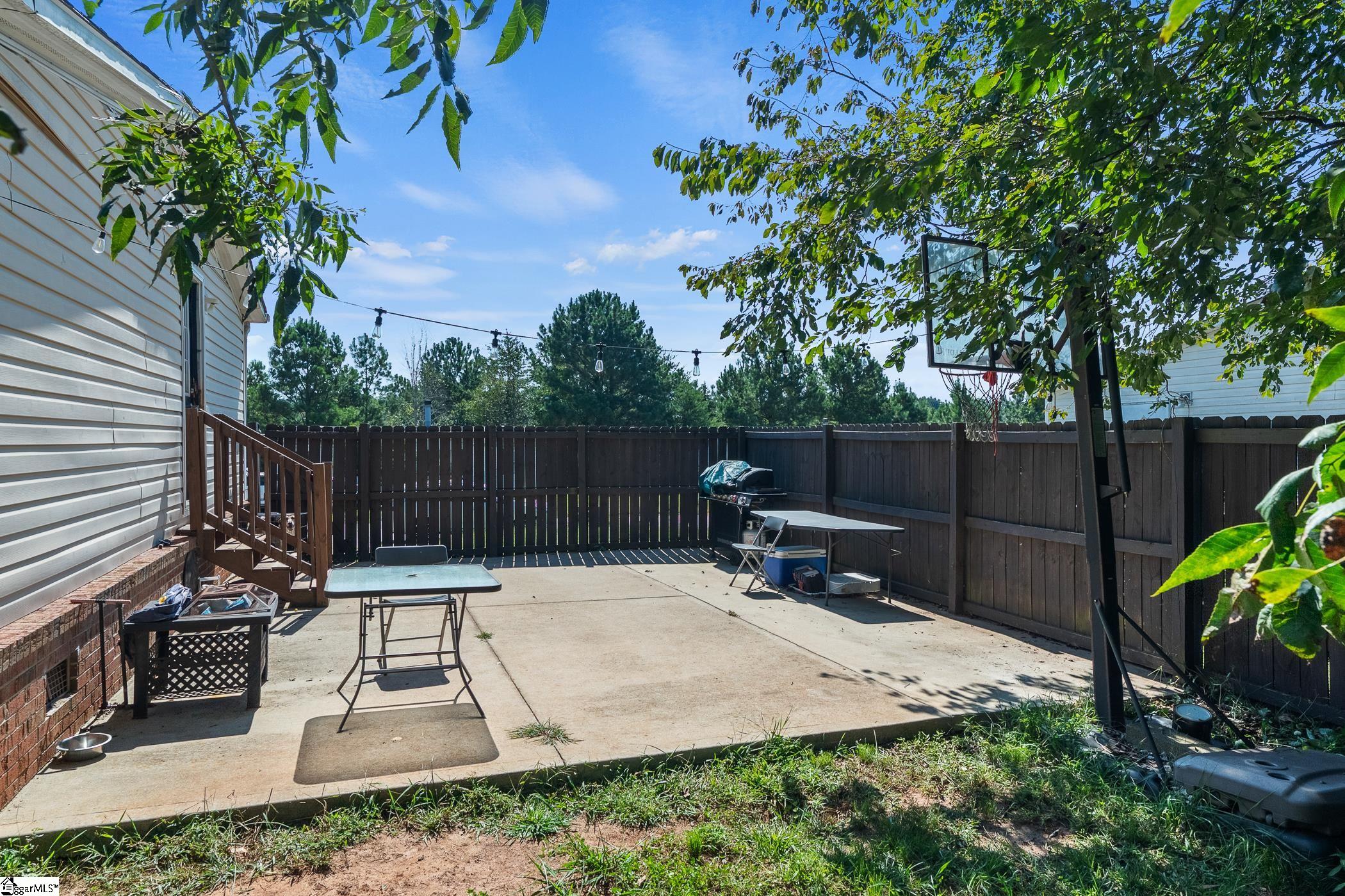 102 Riverbreeze Road Property Photo 32