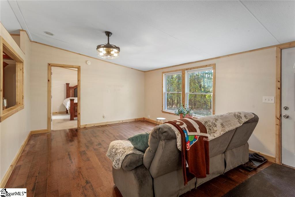 513 Mellrich Road Property Photo 6