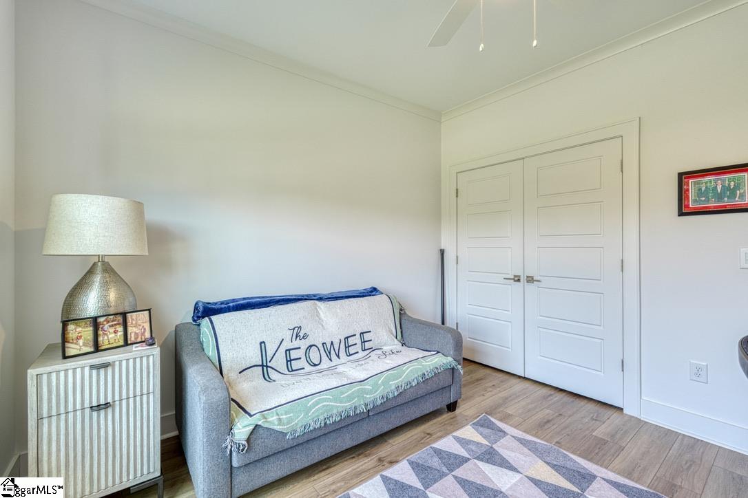 443 Brunswick Lane Property Photo 6