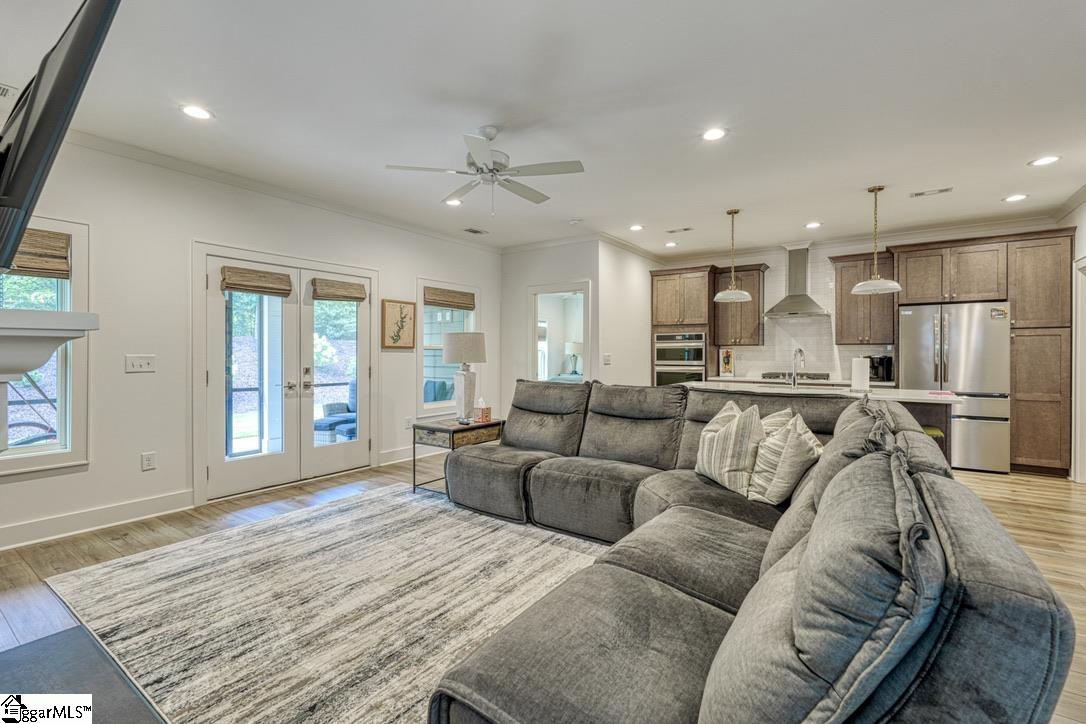 443 Brunswick Lane Property Photo 13