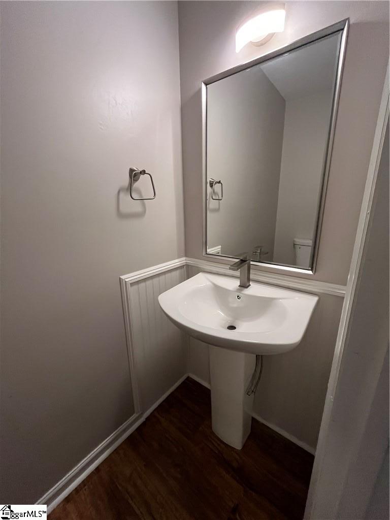 151 Fernridge Drive Property Photo 7