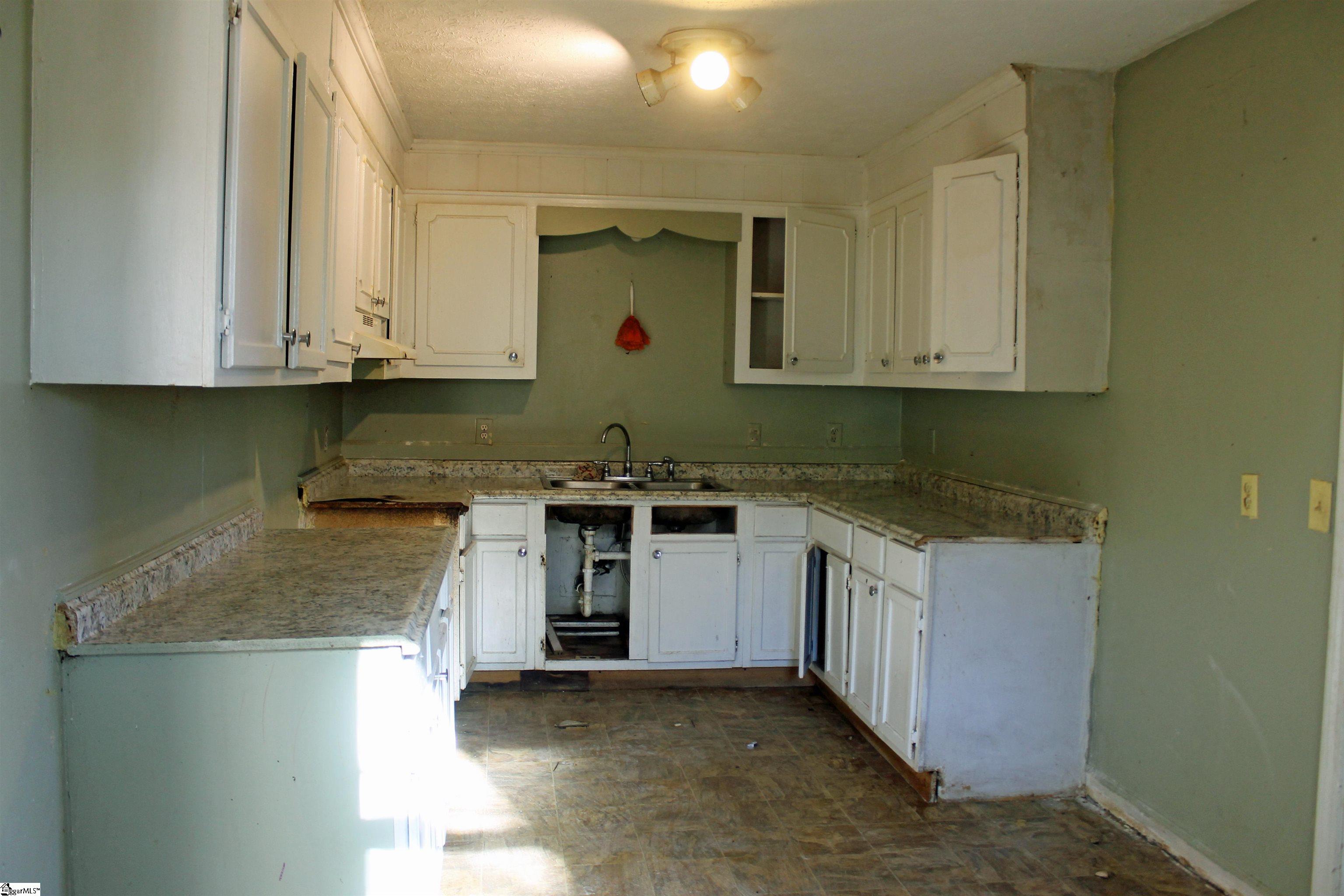 306 Berea Heights Road Property Photo 2