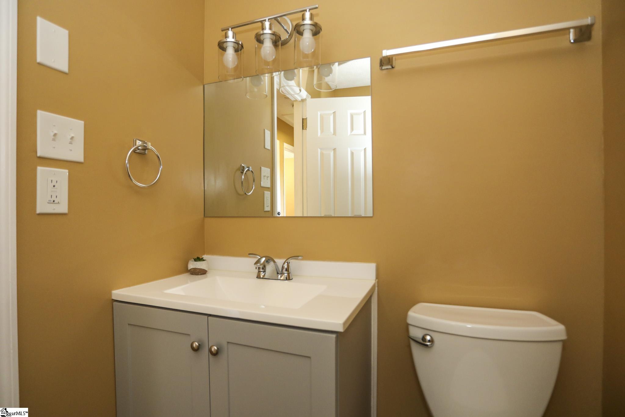 205 Latimer Road Property Photo 29