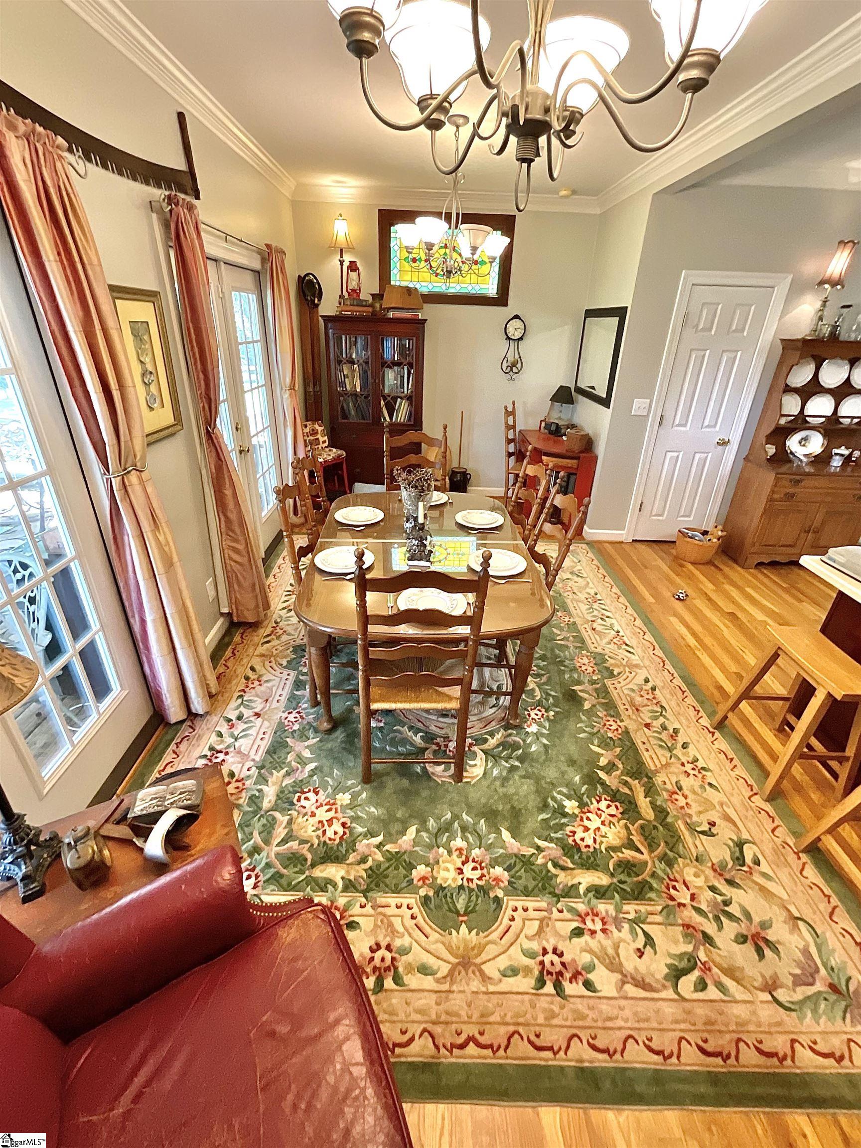 390 Blakely Avenue Property Photo 10