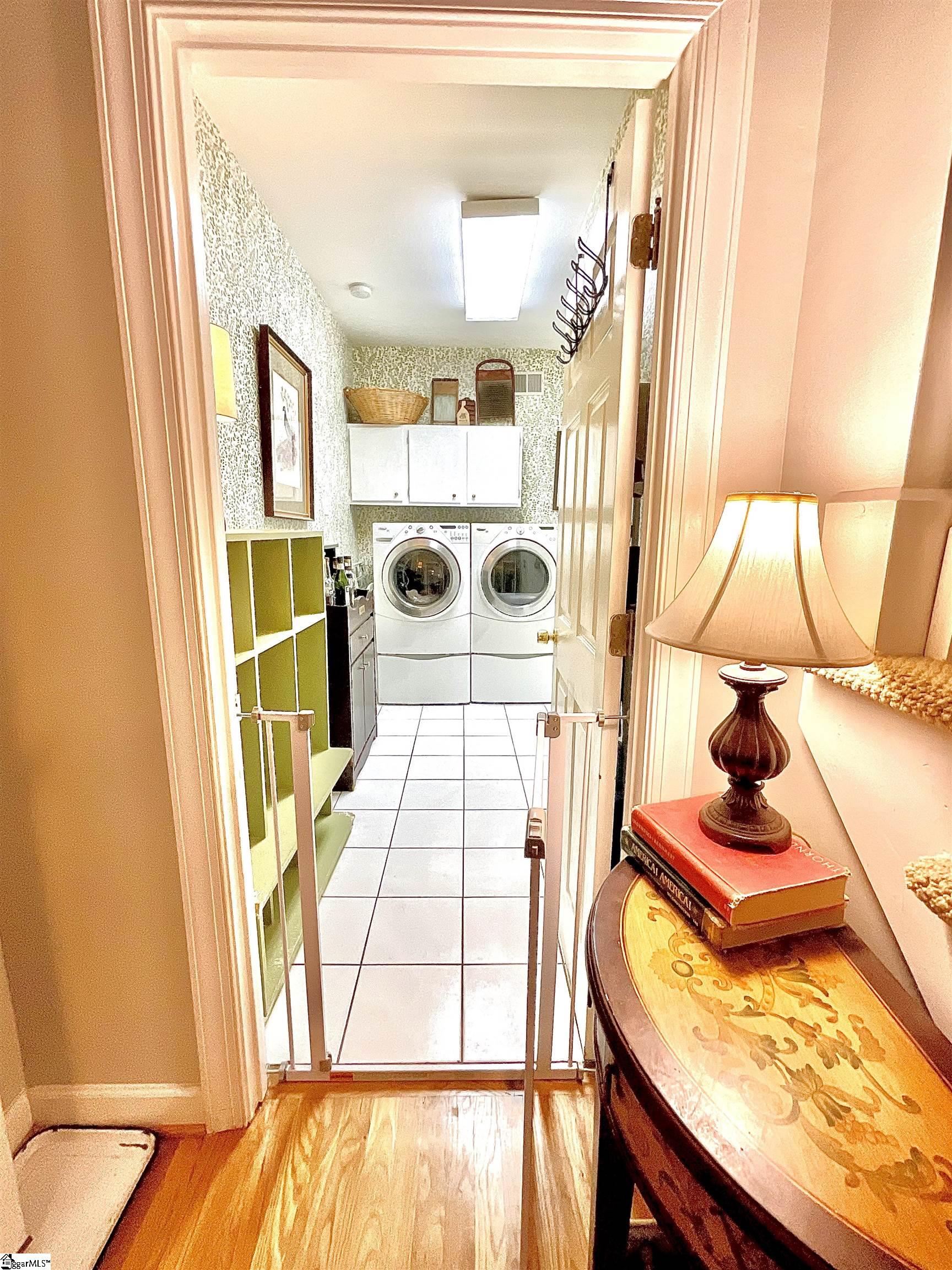 390 Blakely Avenue Property Photo 11