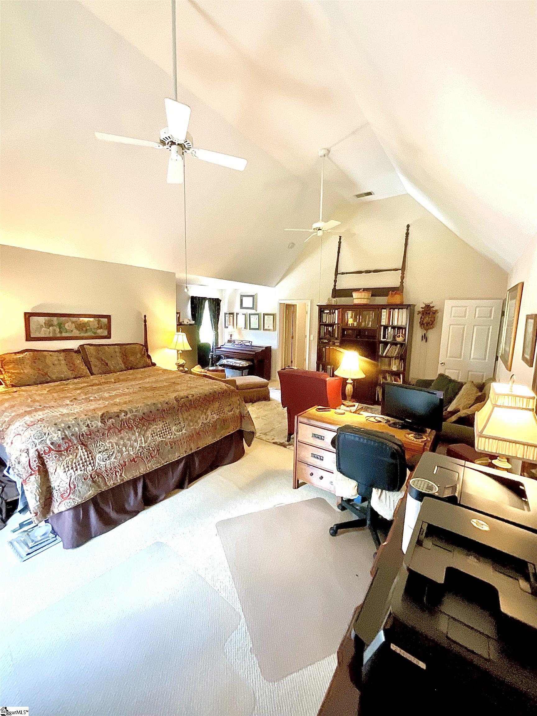 390 Blakely Avenue Property Photo 21