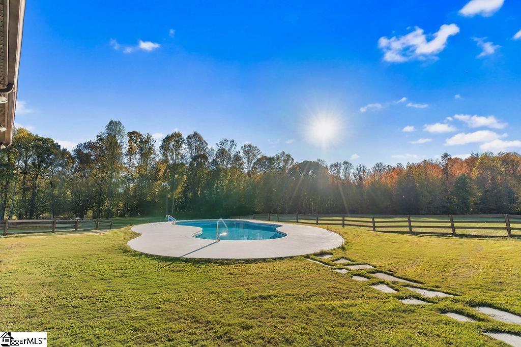 26 Fancy Lane Property Photo 37