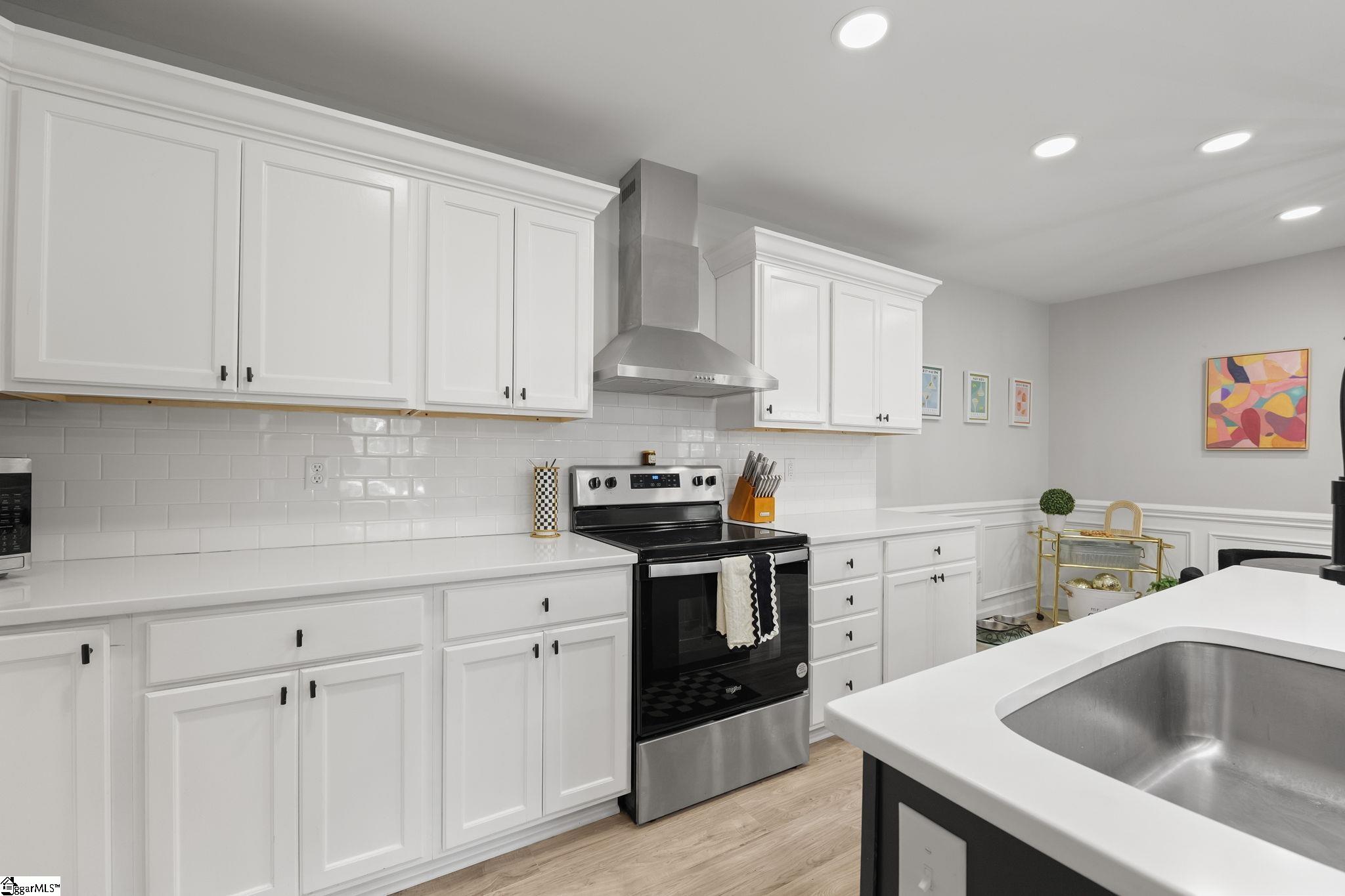 127 E Victoria Road Property Photo 13