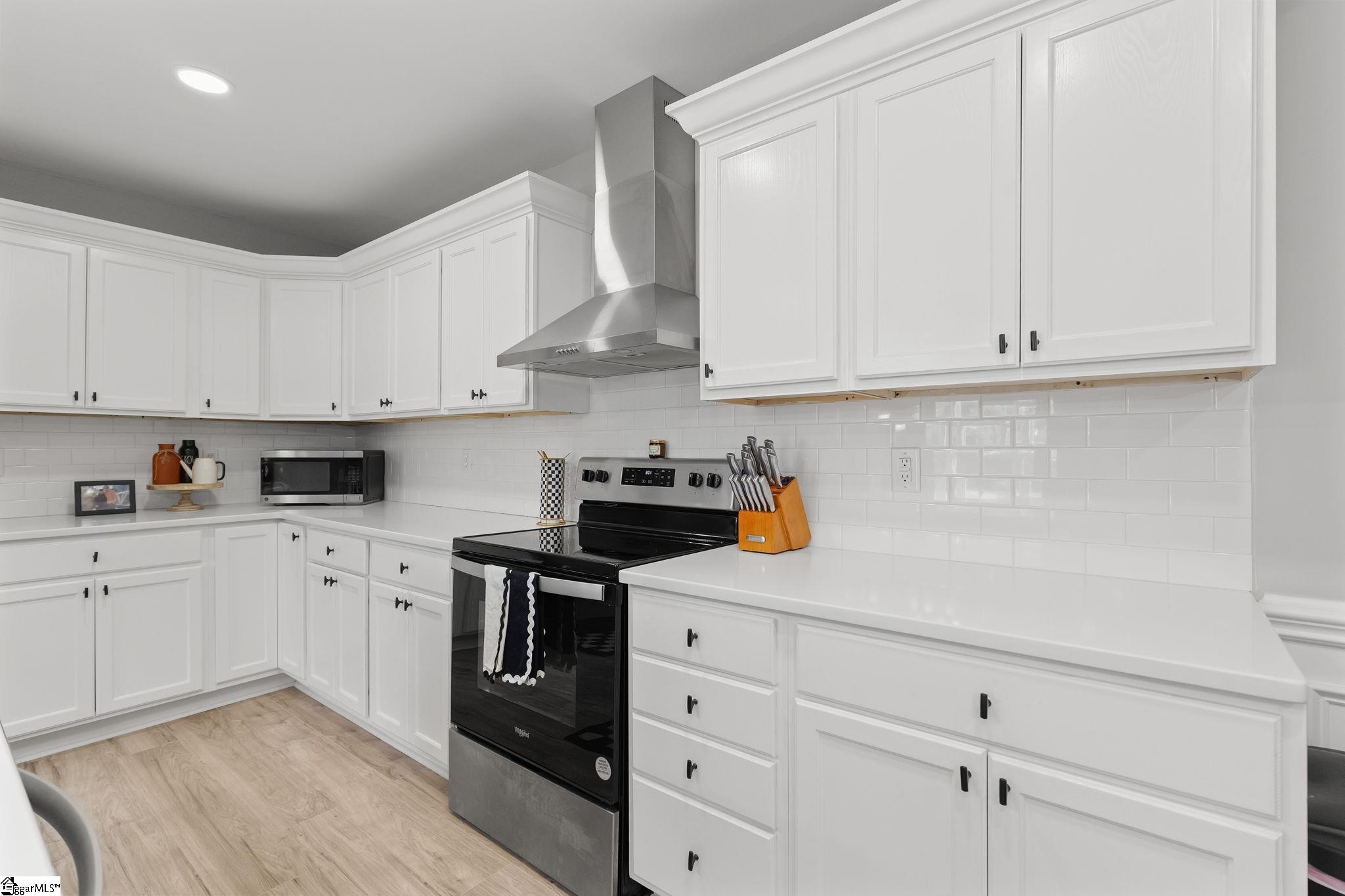 127 E Victoria Road Property Photo 14