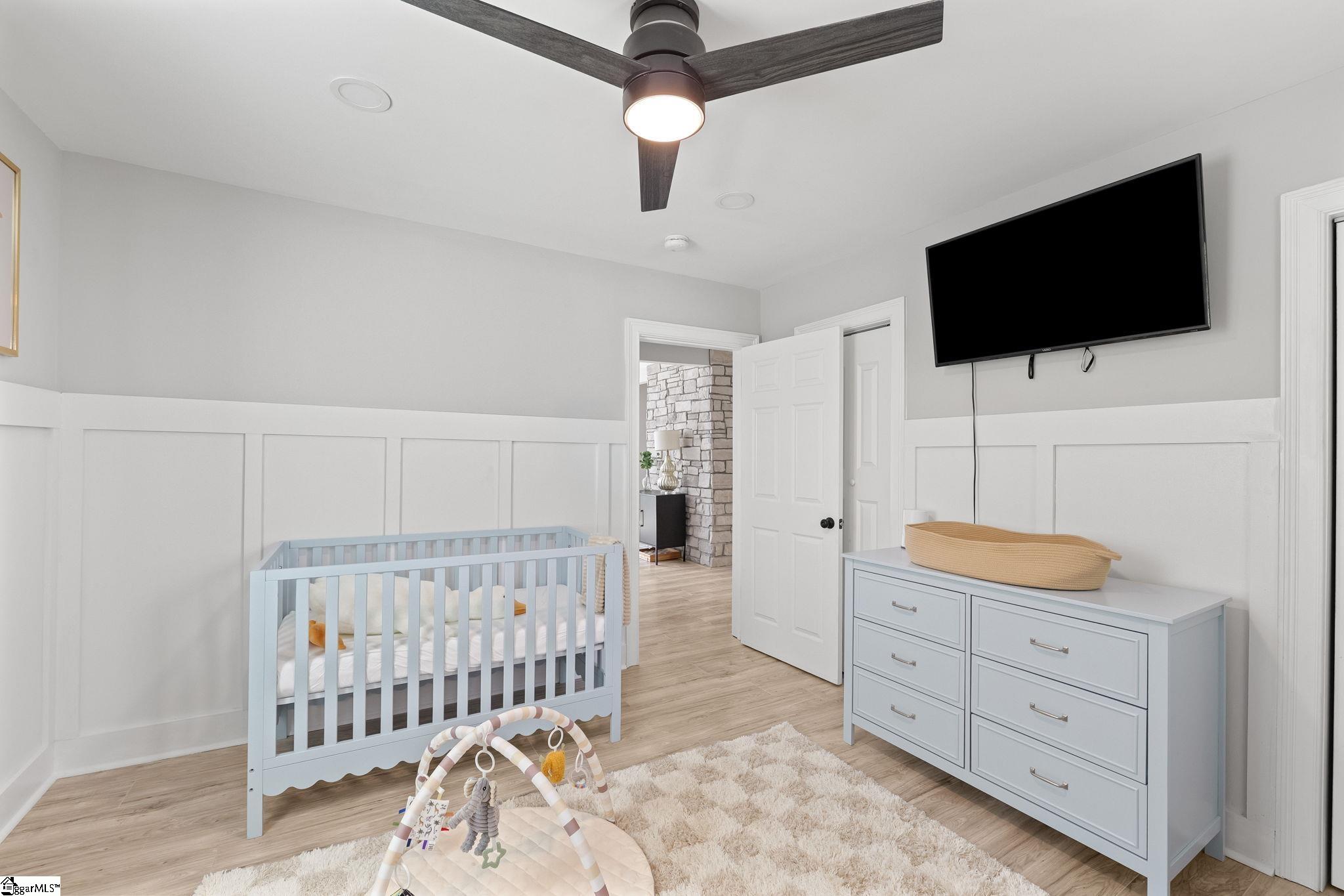 127 E Victoria Road Property Photo 31