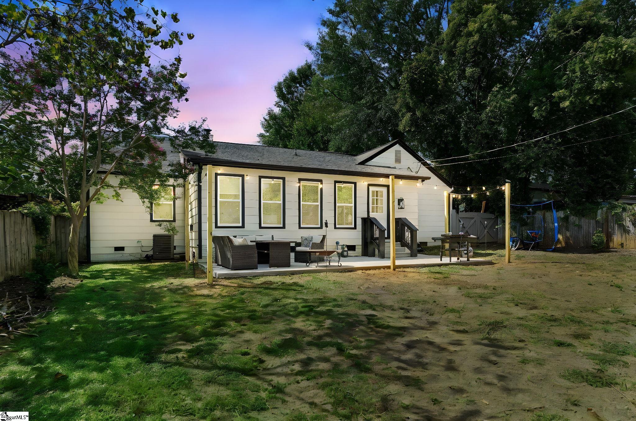 127 E Victoria Road Property Photo 33