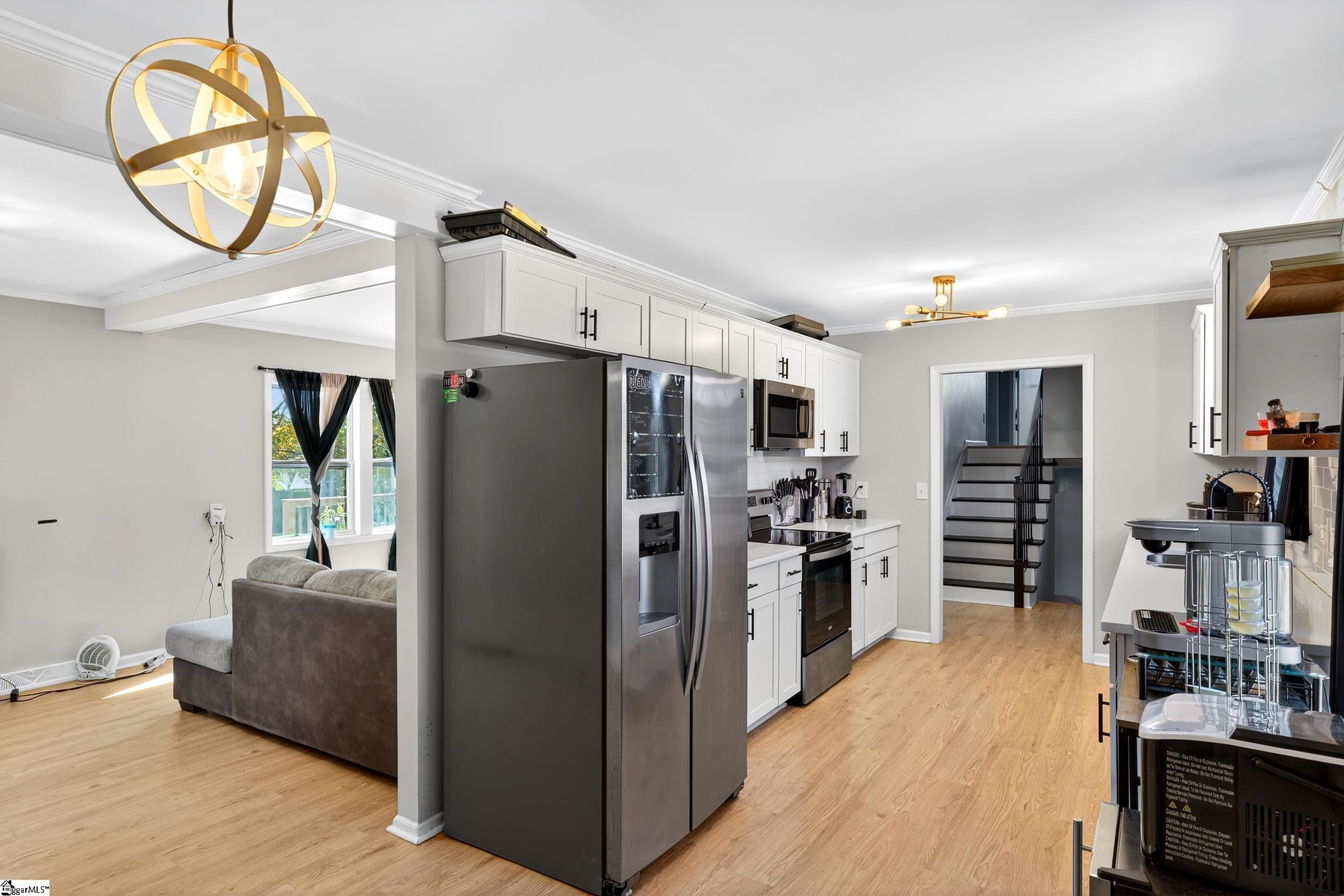 519 Longview Terrace Property Photo 12