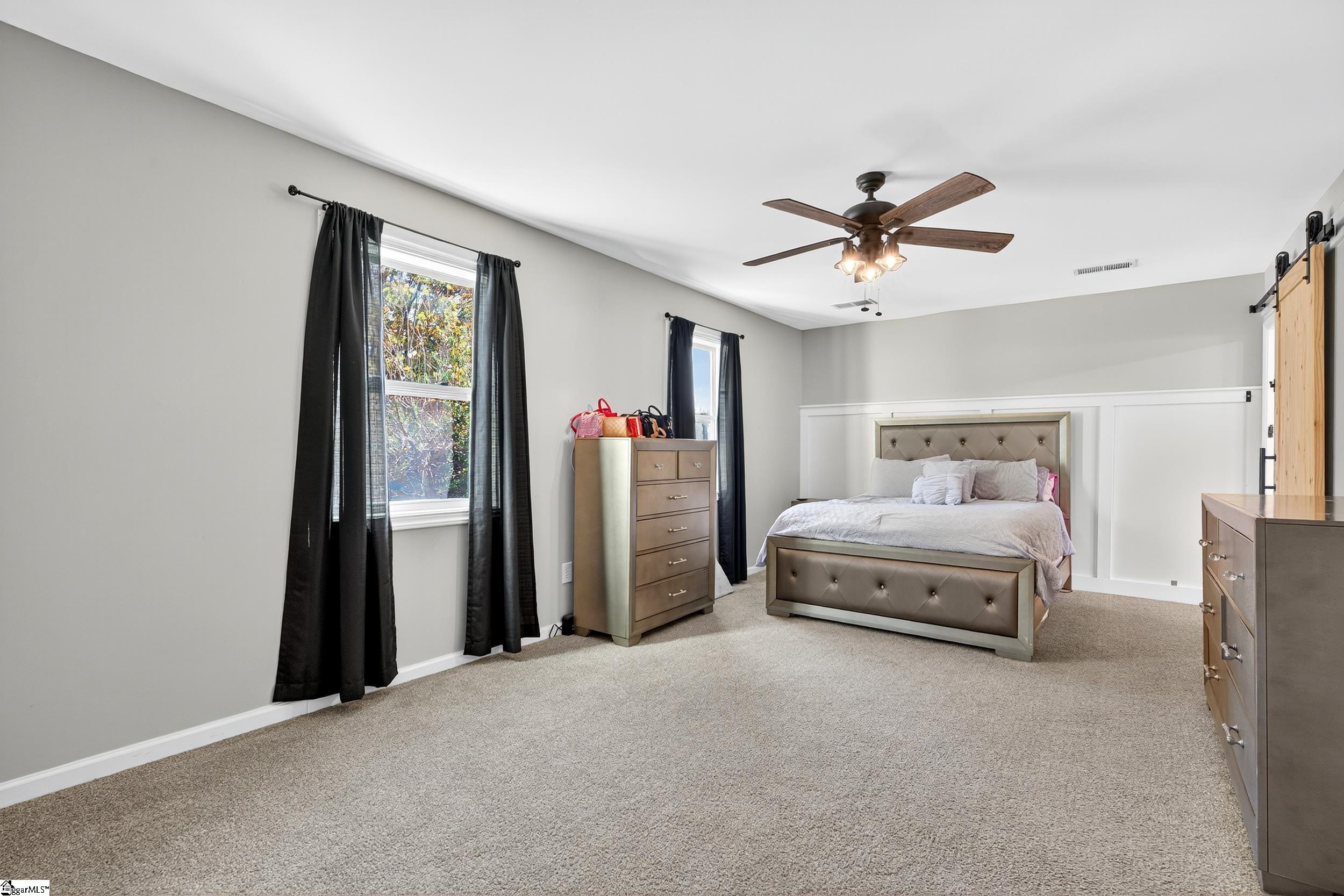 519 Longview Terrace Property Photo 16