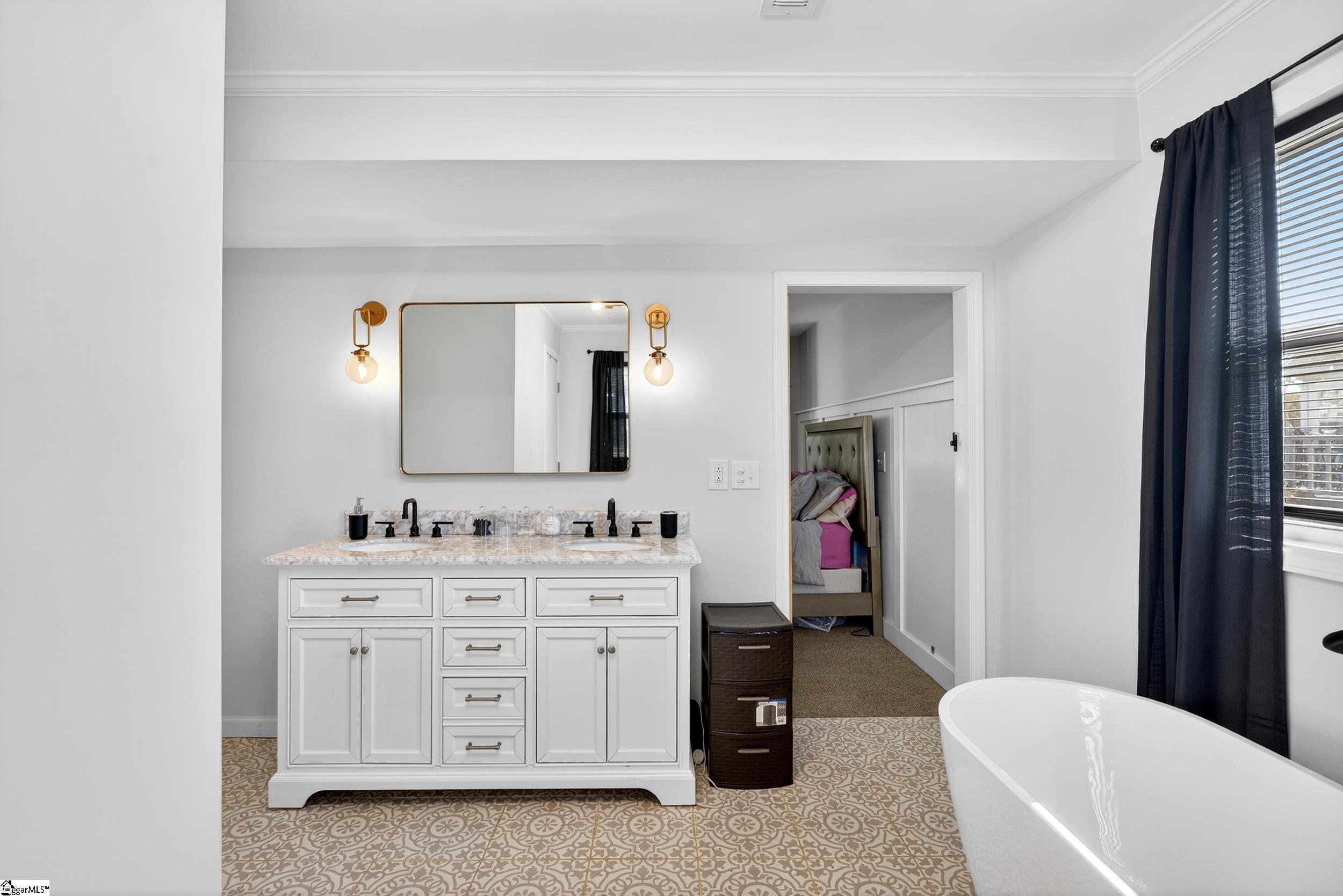 519 Longview Terrace Property Photo 19