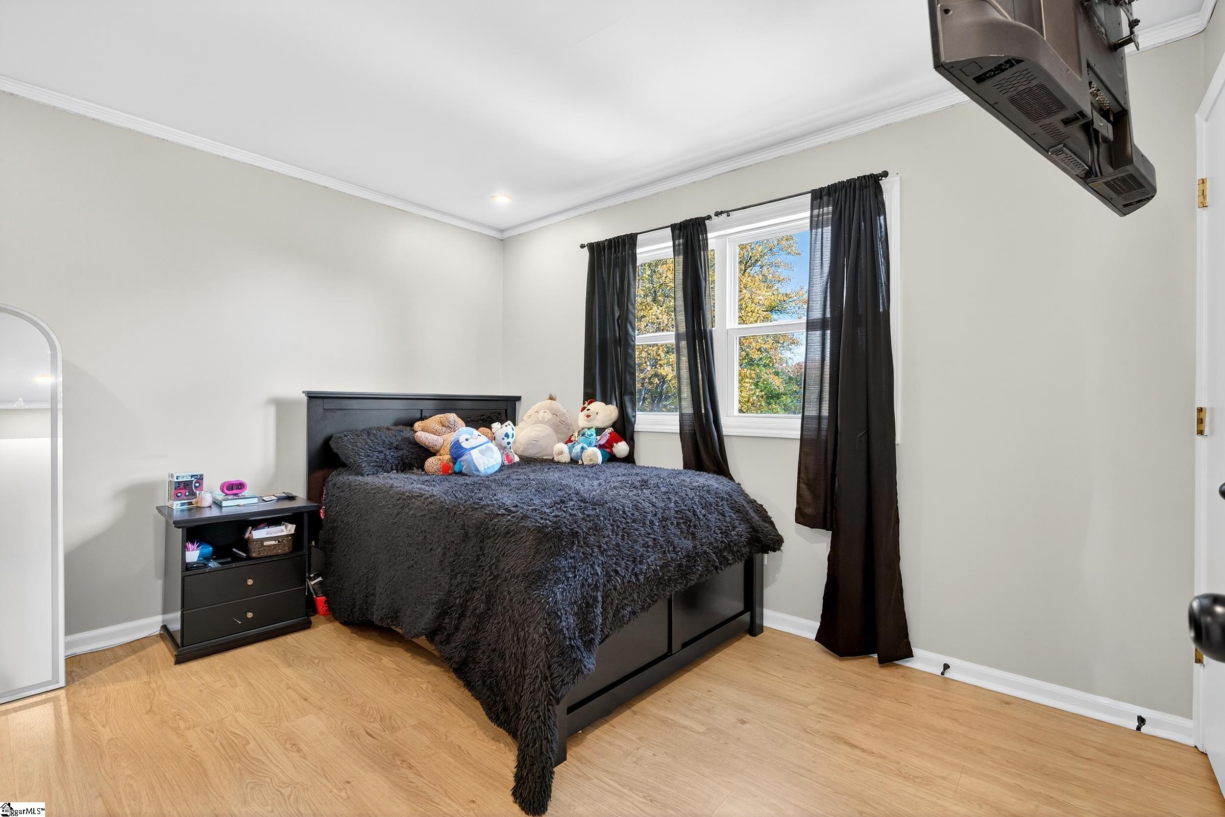 519 Longview Terrace Property Photo 25