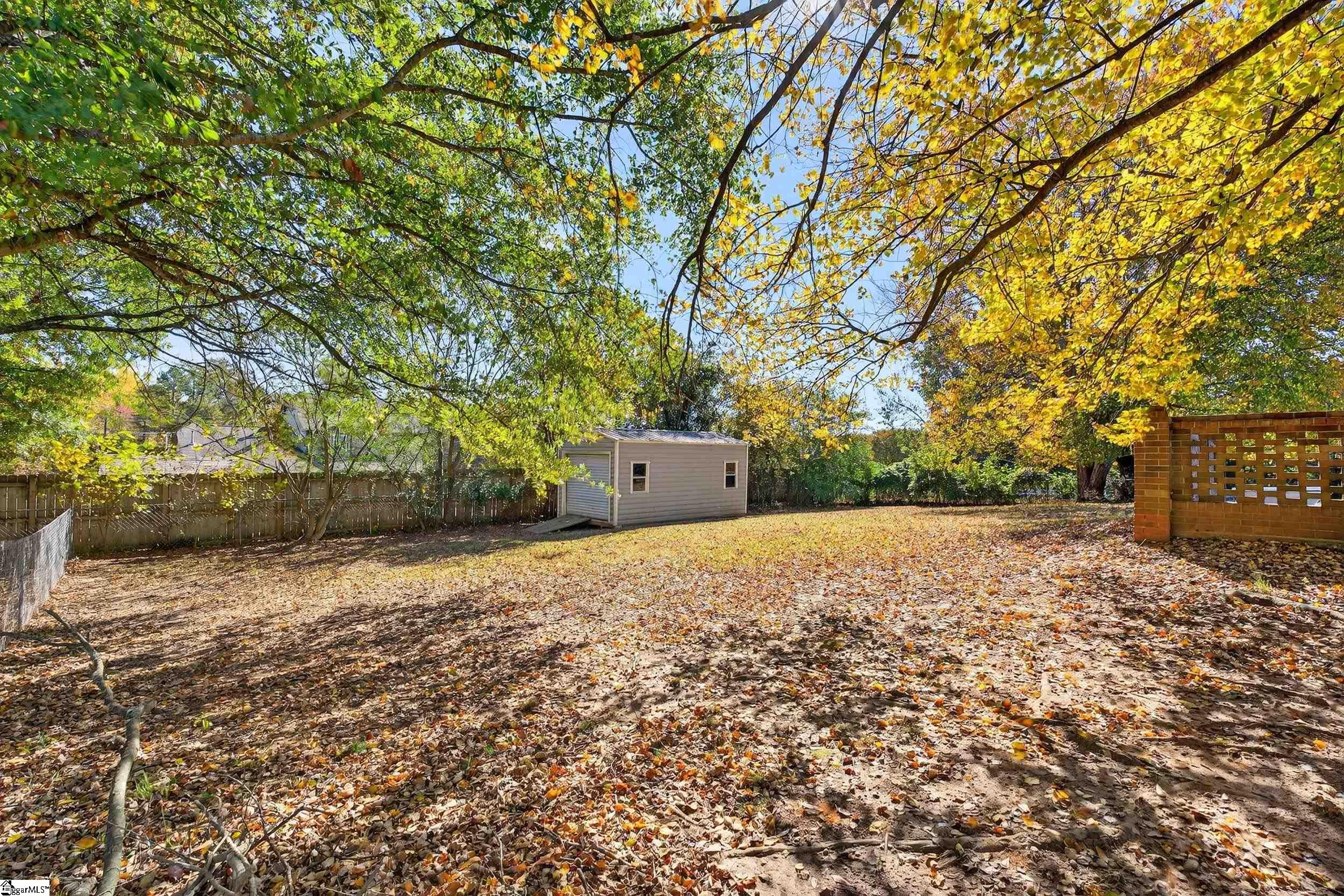 519 Longview Terrace Property Photo 29