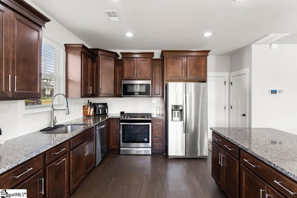 409 Merkel Drive Property Photo 8