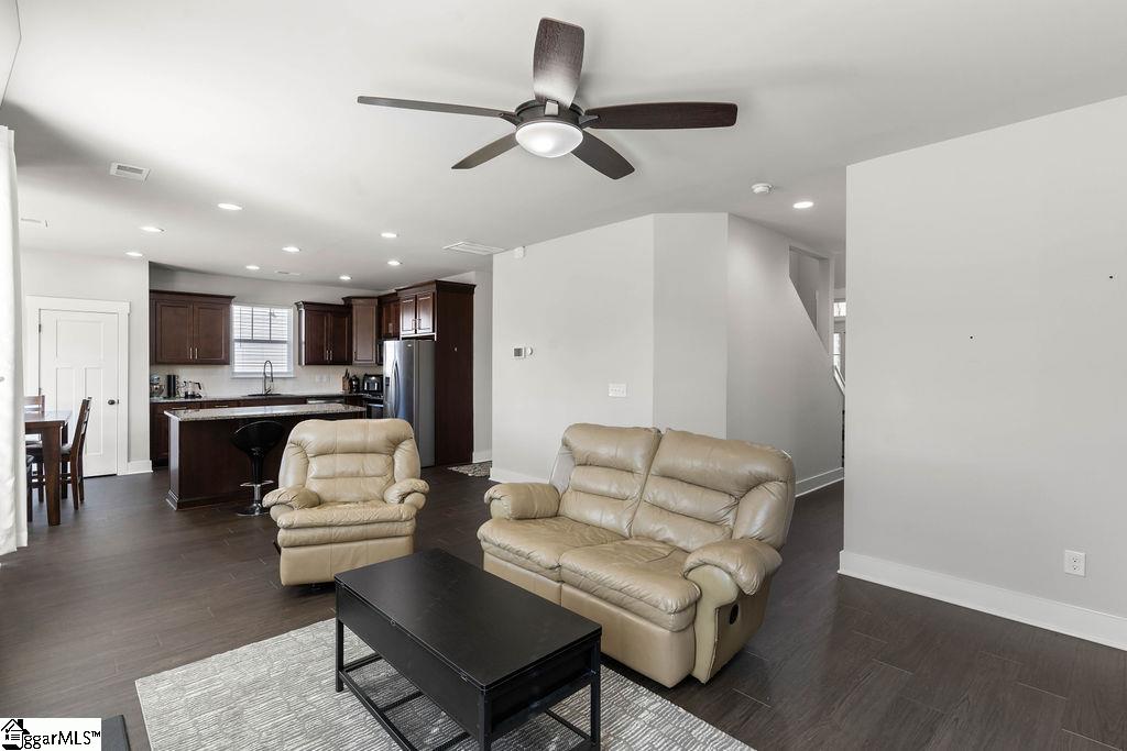 409 Merkel Drive Property Photo 9