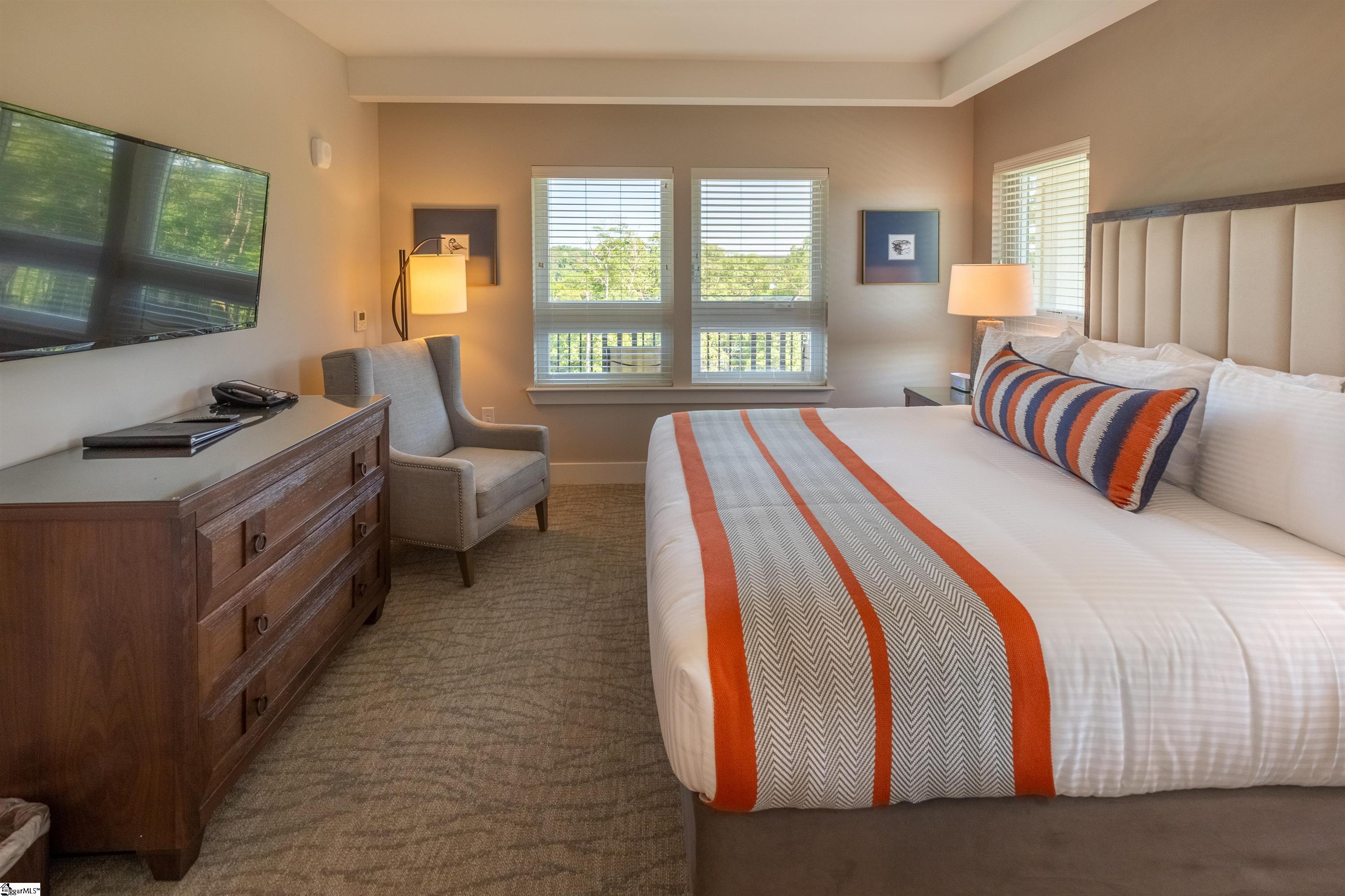 13500 Clemson Boulevard Property Photo 5