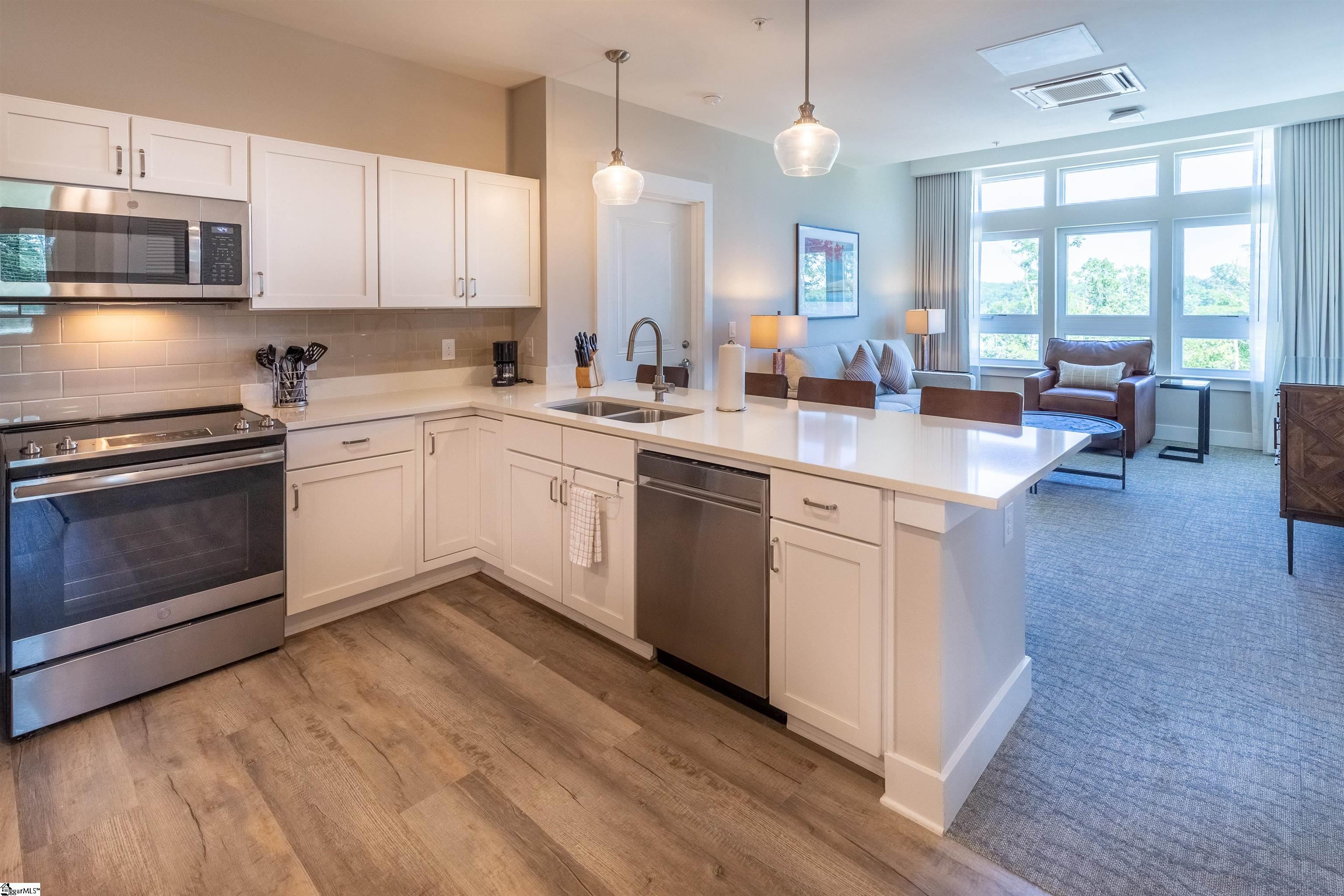 13500 Clemson Boulevard Property Photo 7