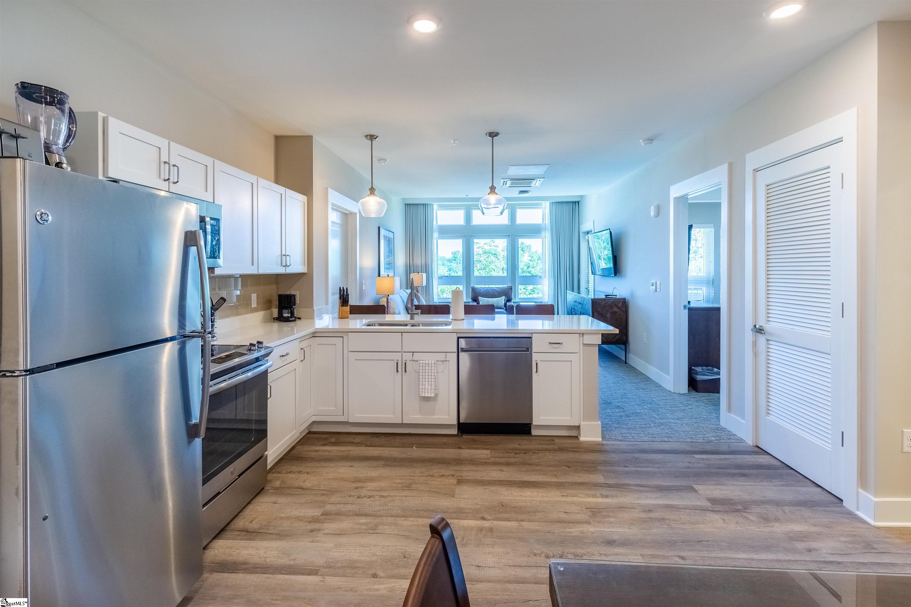 13500 Clemson Boulevard Property Photo 8