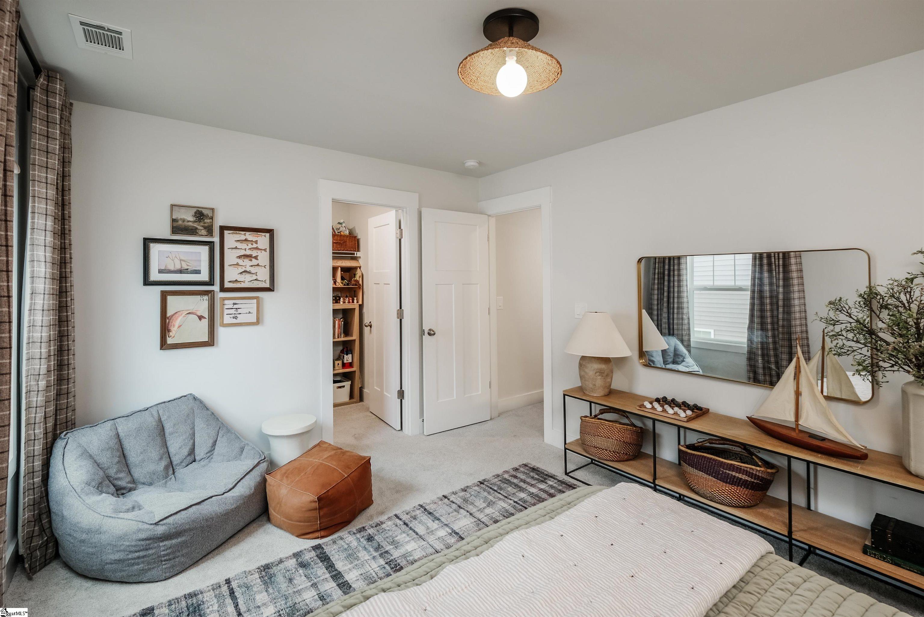 561 Fenwick Drive Property Photo 28