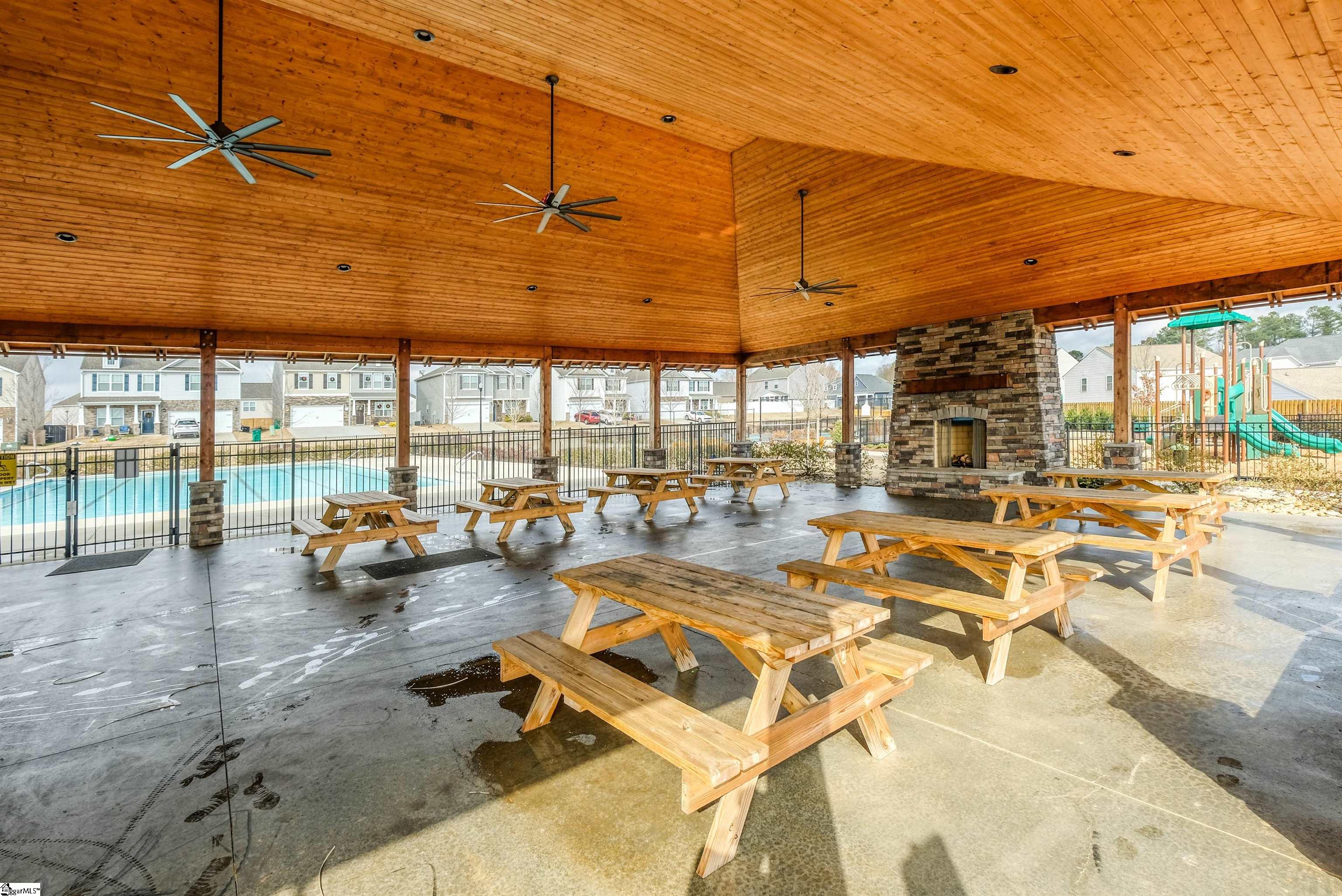 561 Fenwick Drive Property Photo 39