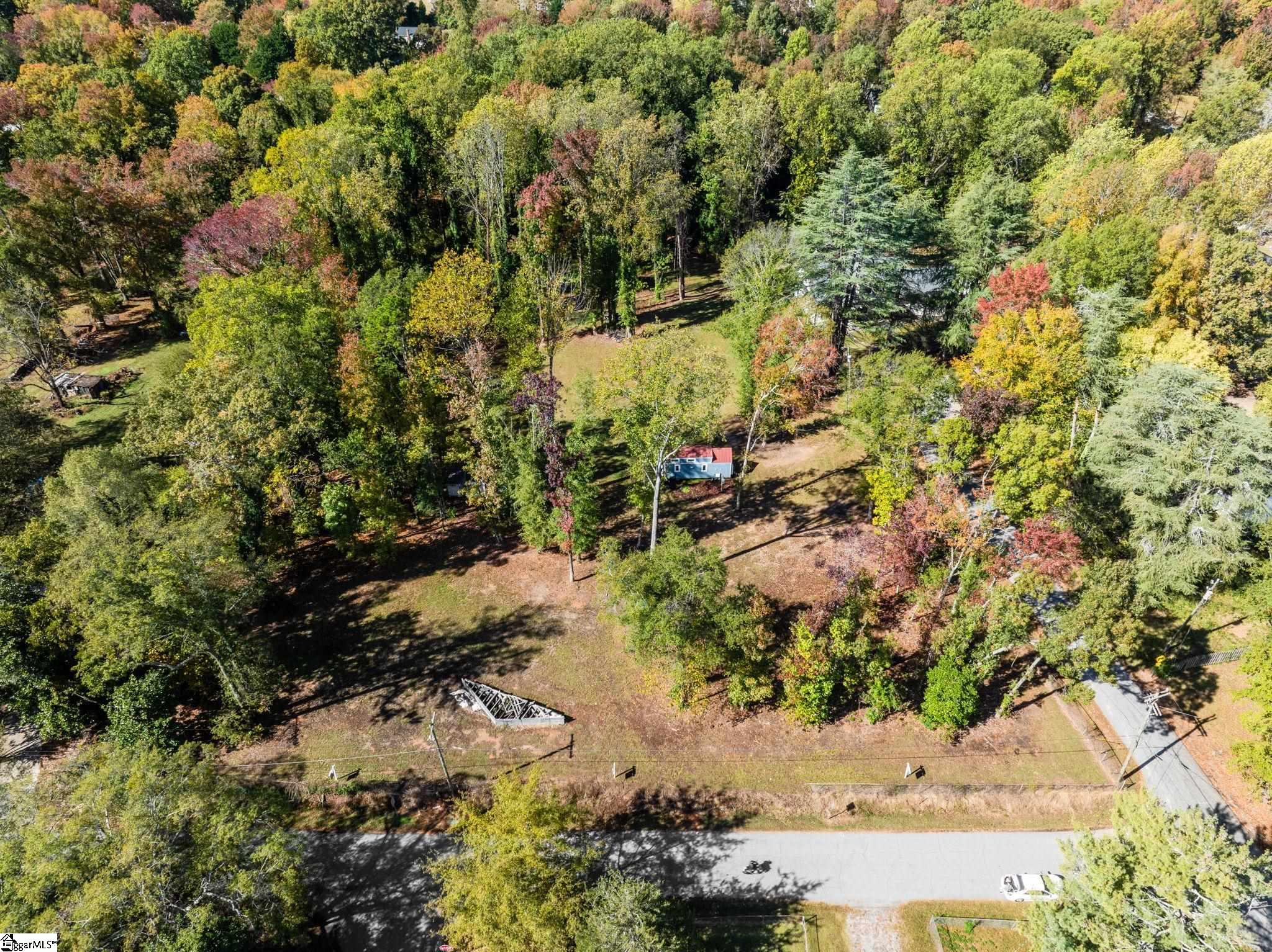 100 Nature Trail Property Photo 17