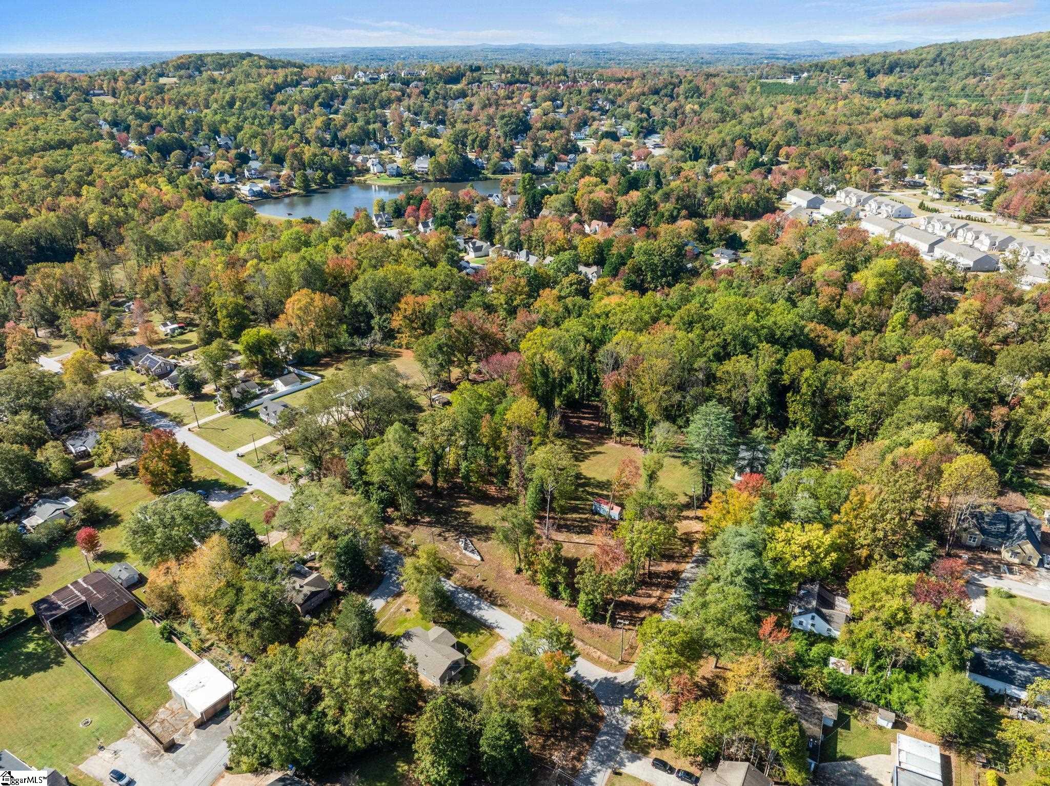 10 Nature Trail Property Photo 10