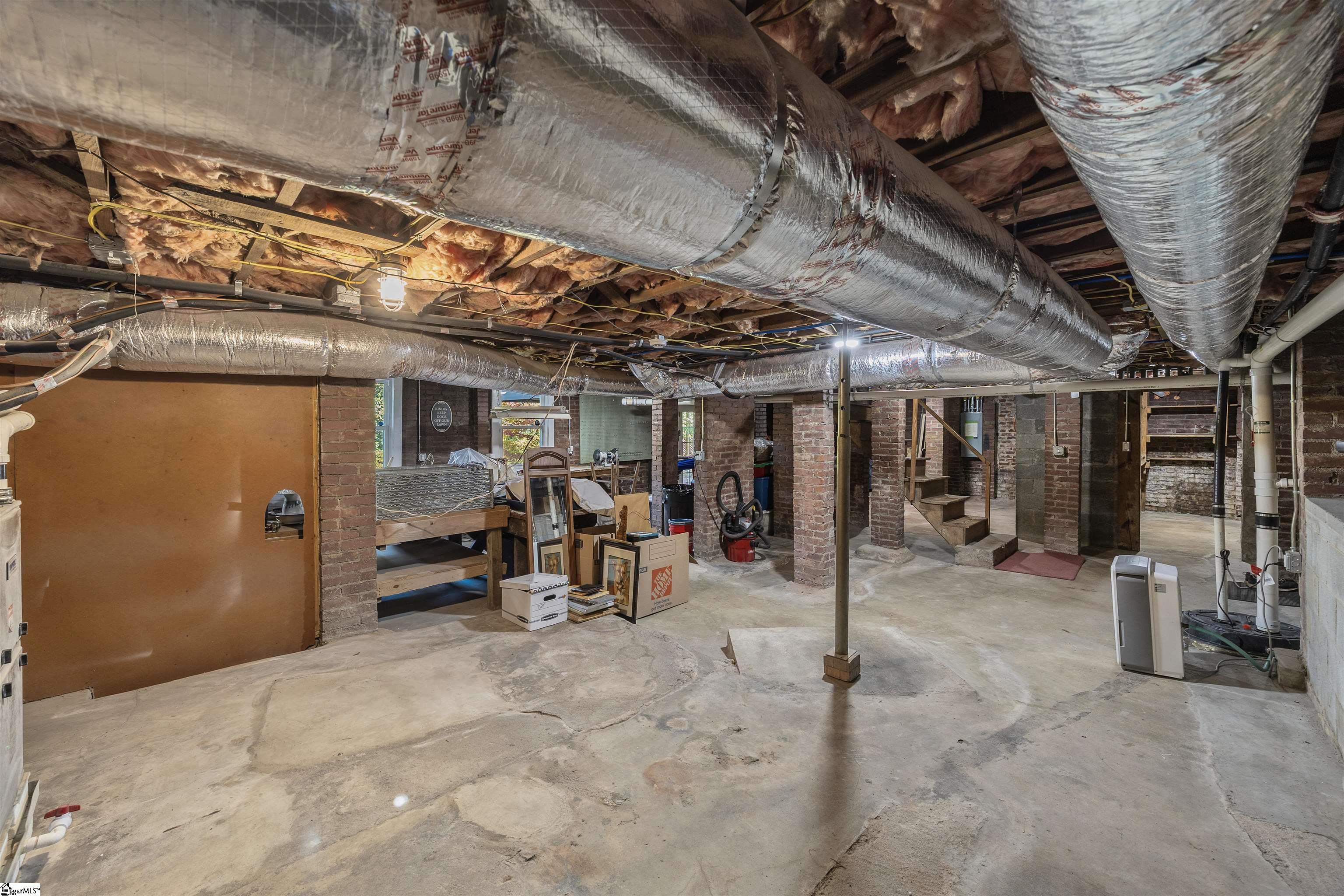 17 Garraux Street Property Photo 44