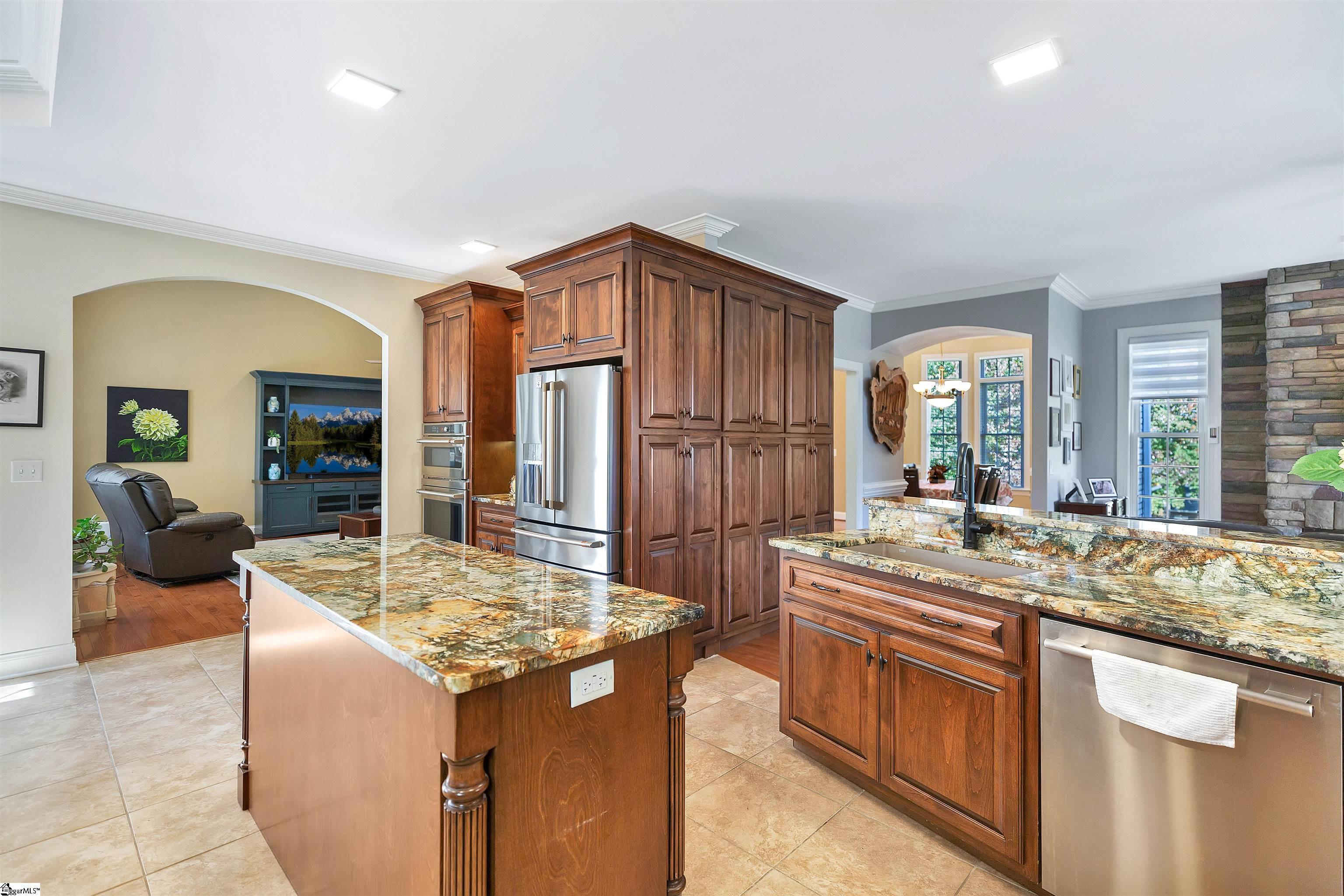 115 Engram Lane Property Photo 7