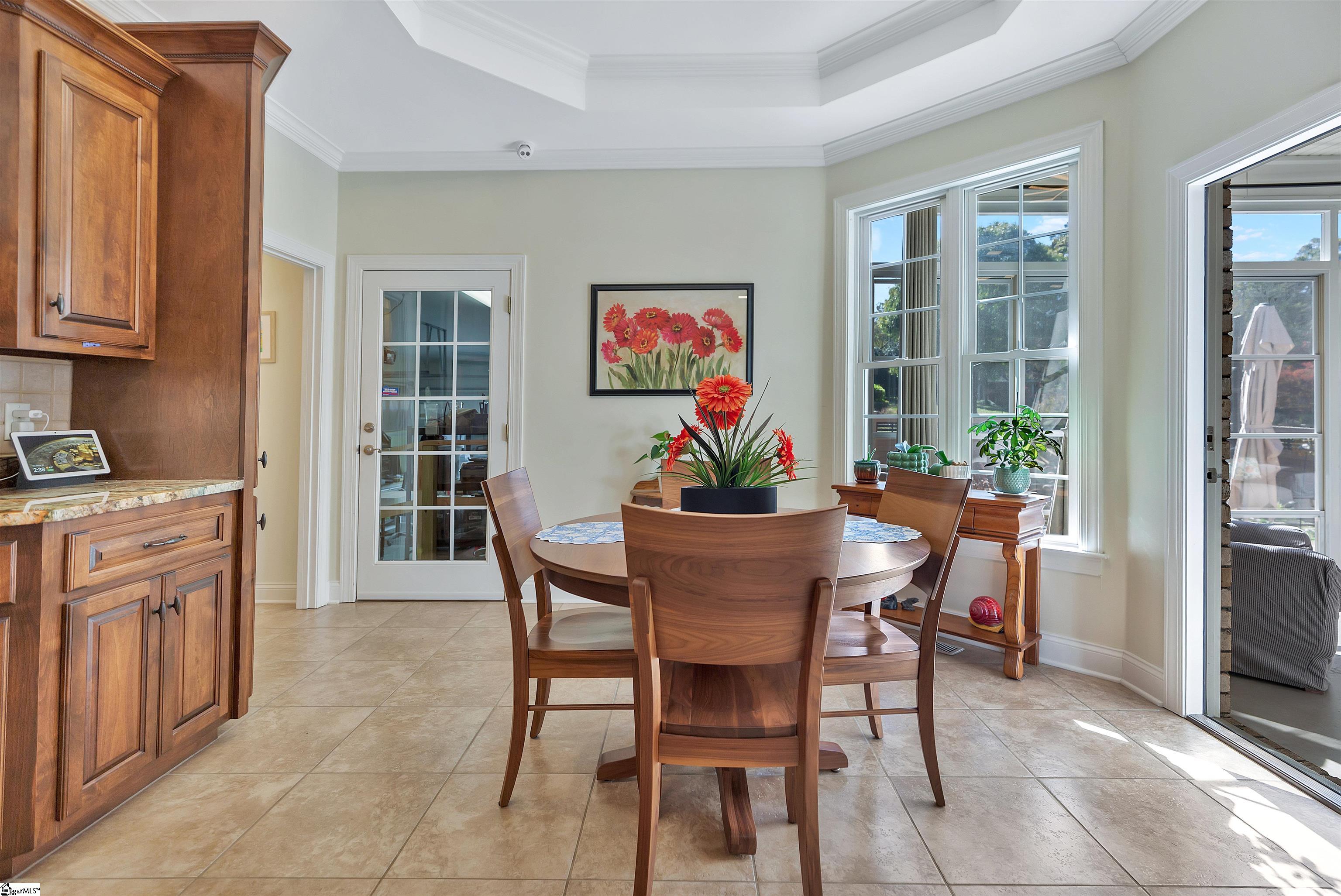 115 Engram Lane Property Photo 9