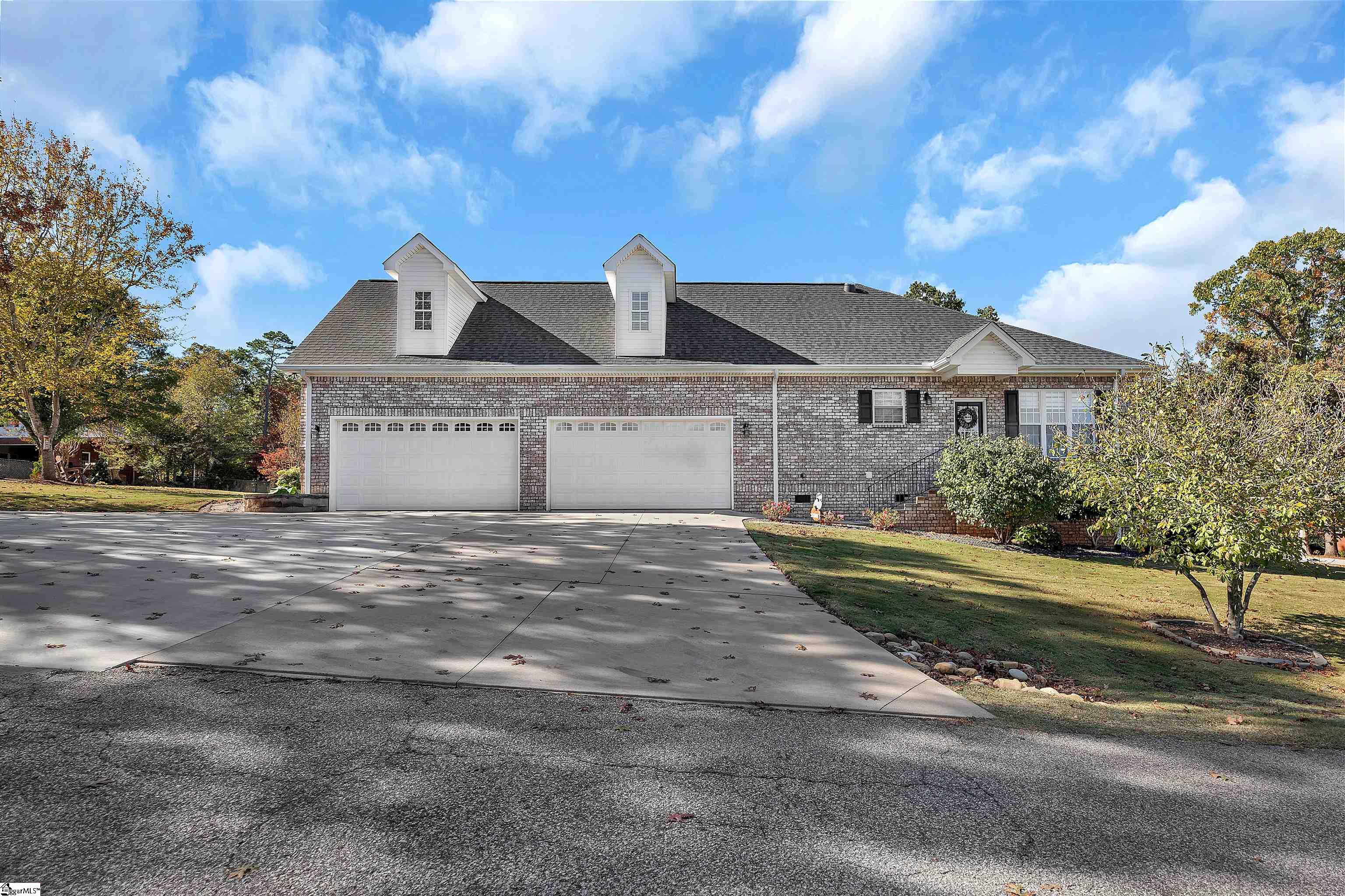 115 Engram Lane Property Photo 31