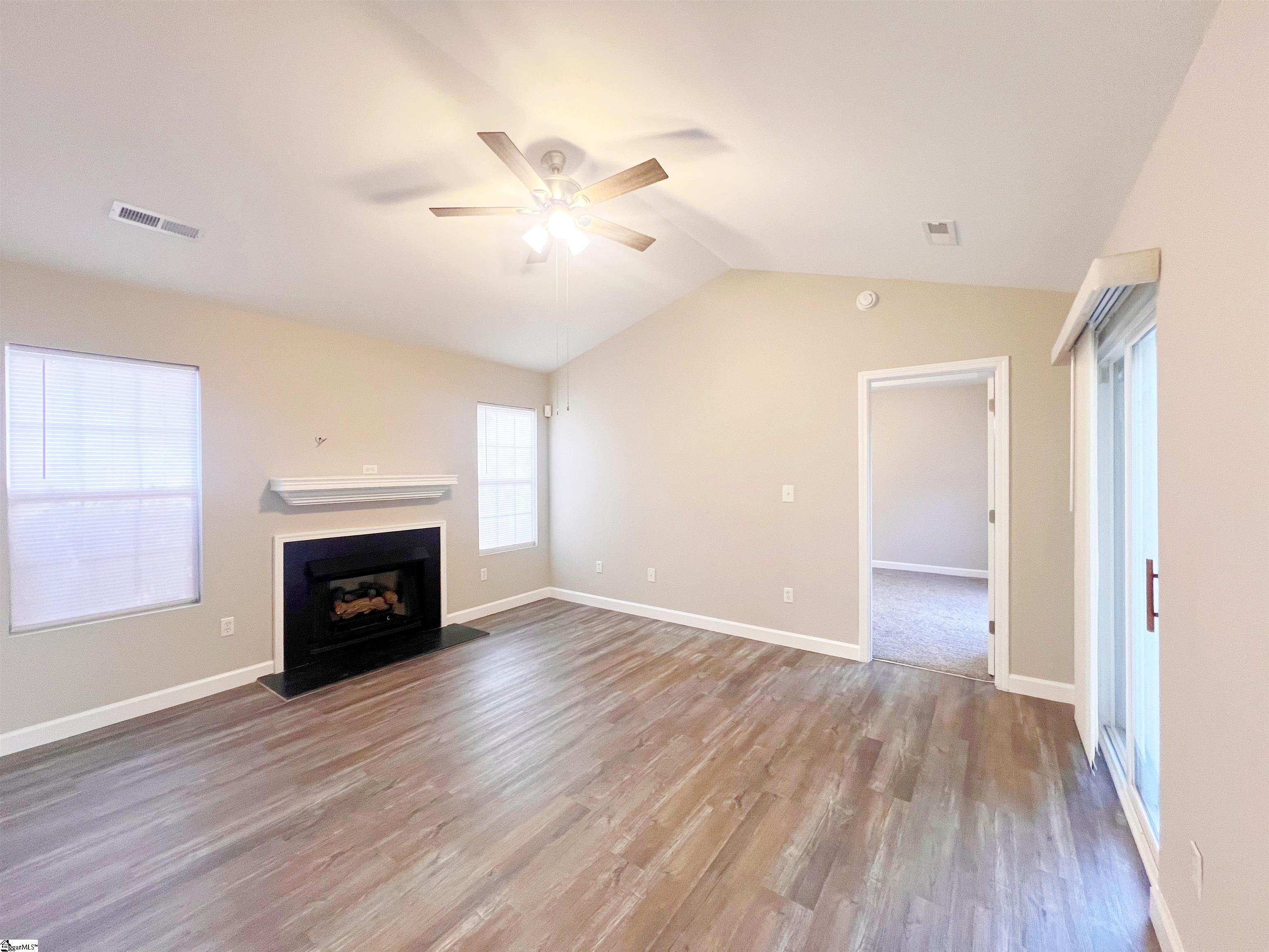 7 Bailess Court Property Photo 2