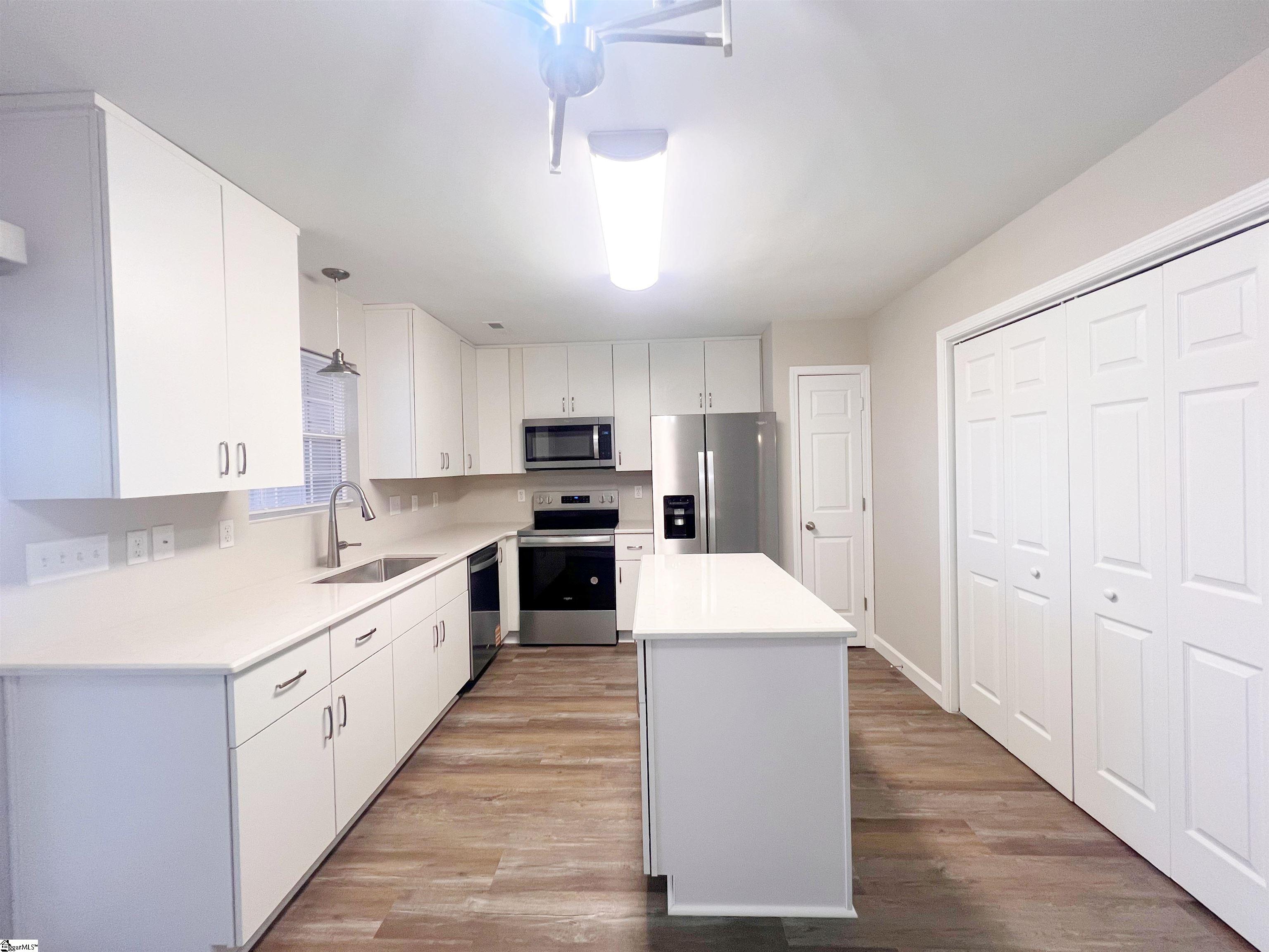 7 Bailess Court Property Photo 7