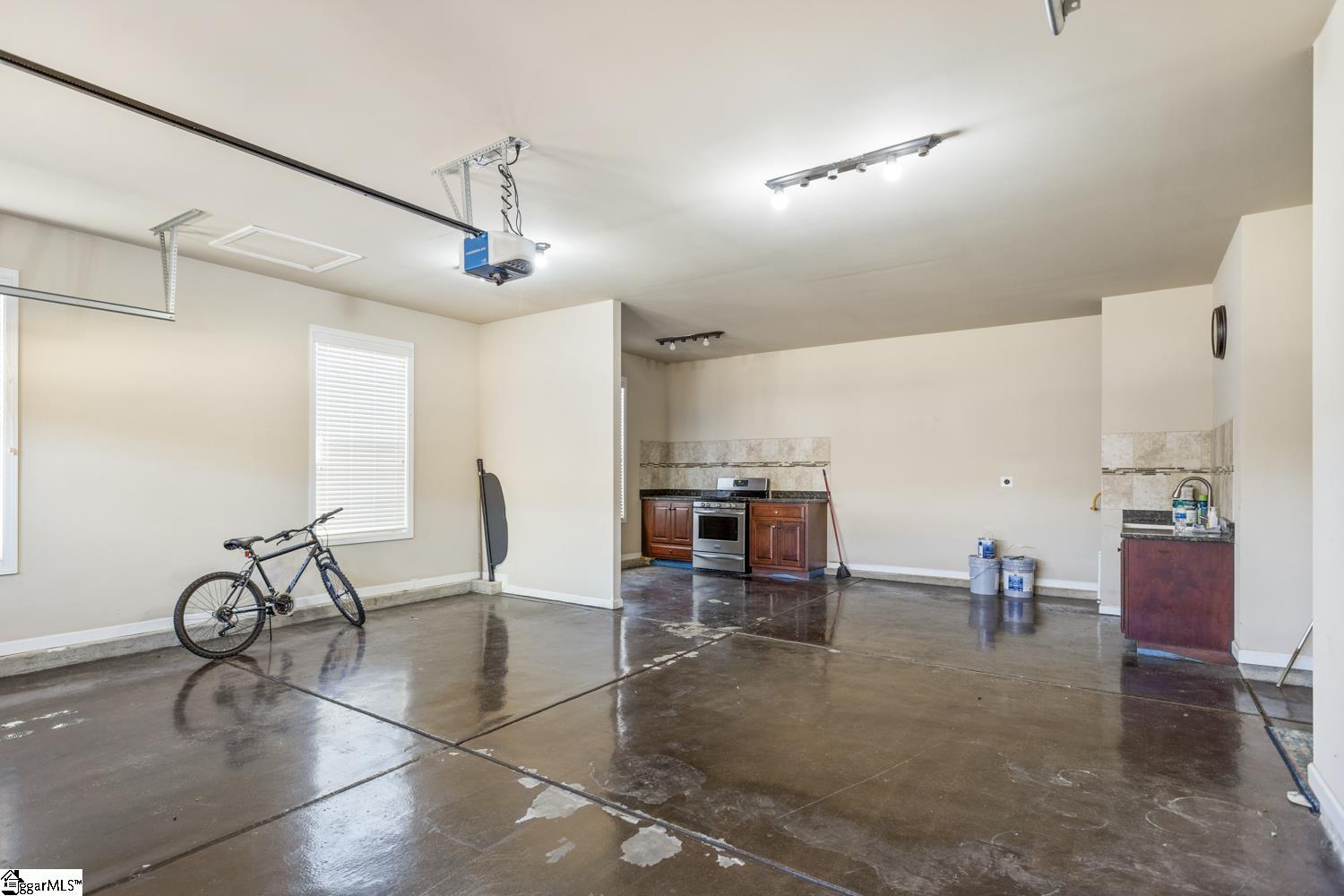 1005 Winmar Drive Property Photo 16