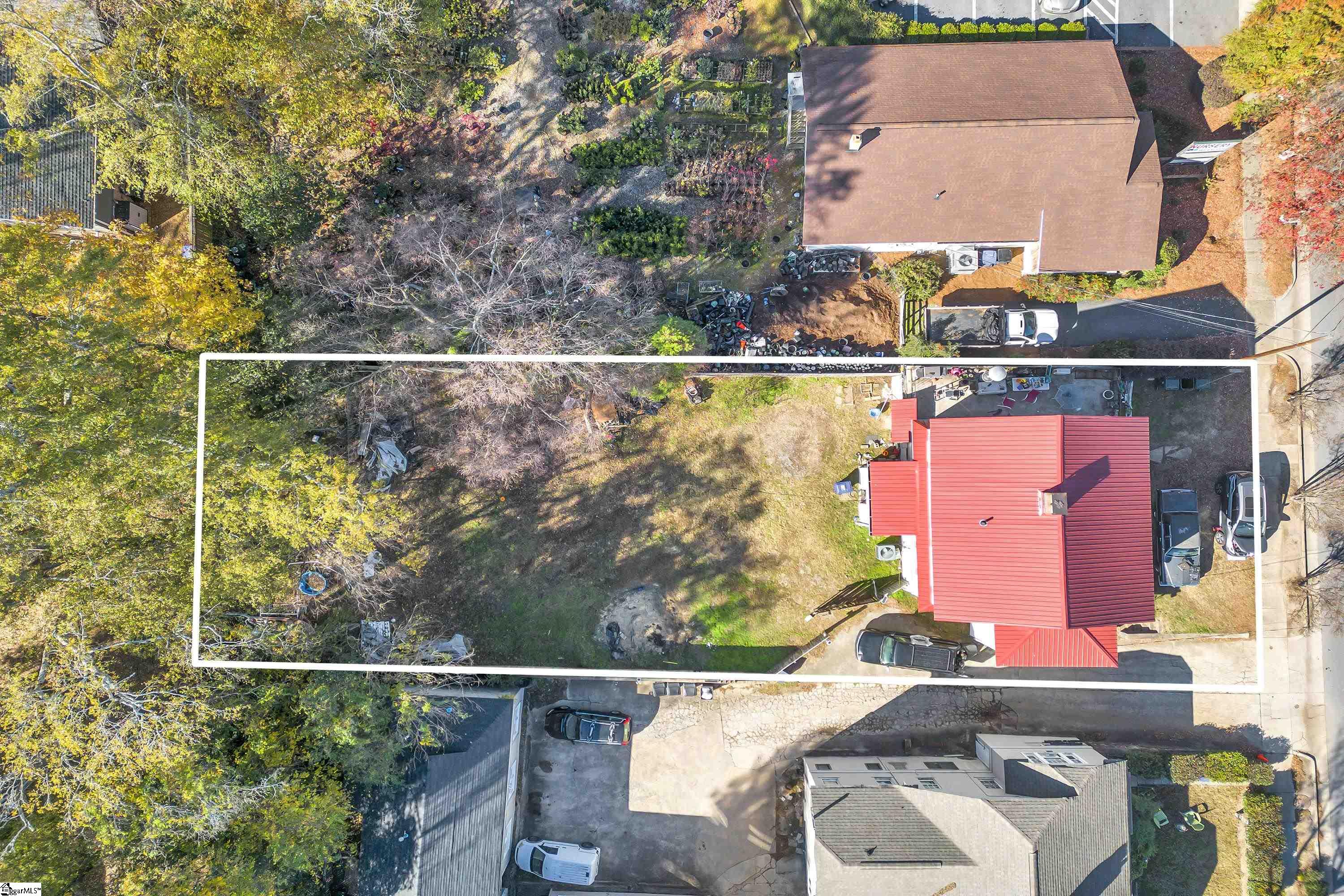 206 E Stone Avenue Property Photo 2