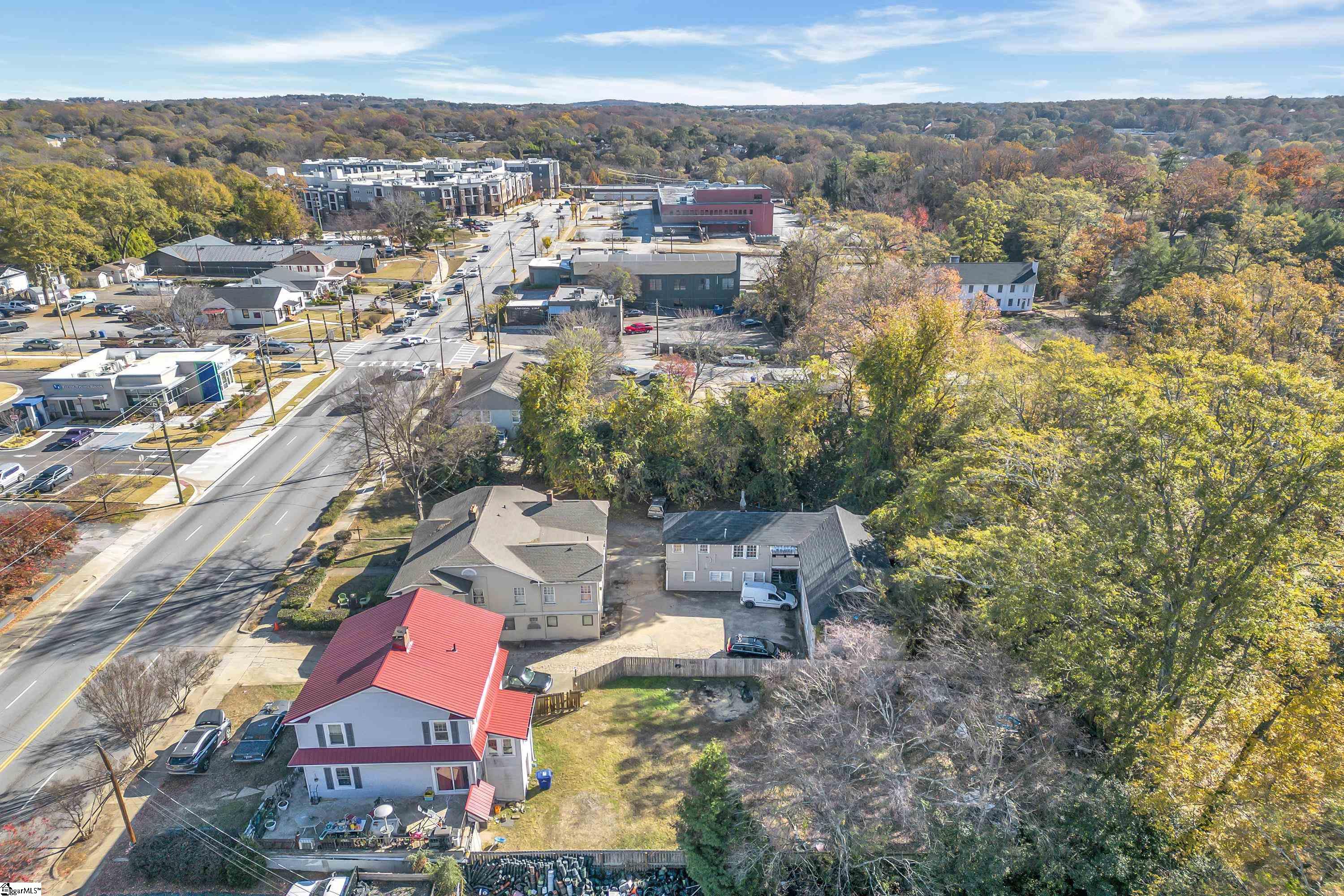 206 E Stone Avenue Property Photo 7