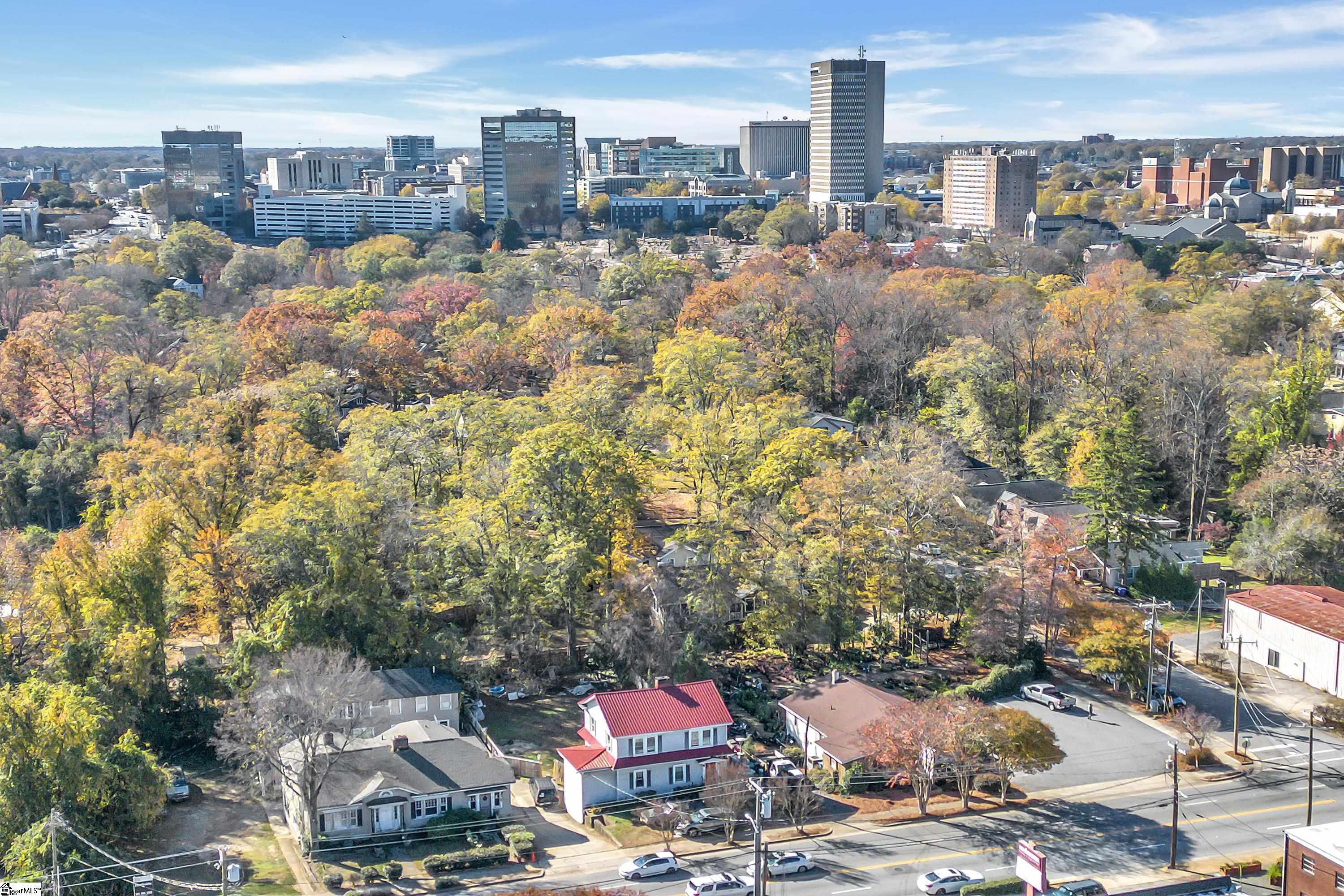 206 E Stone Avenue Property Photo 12