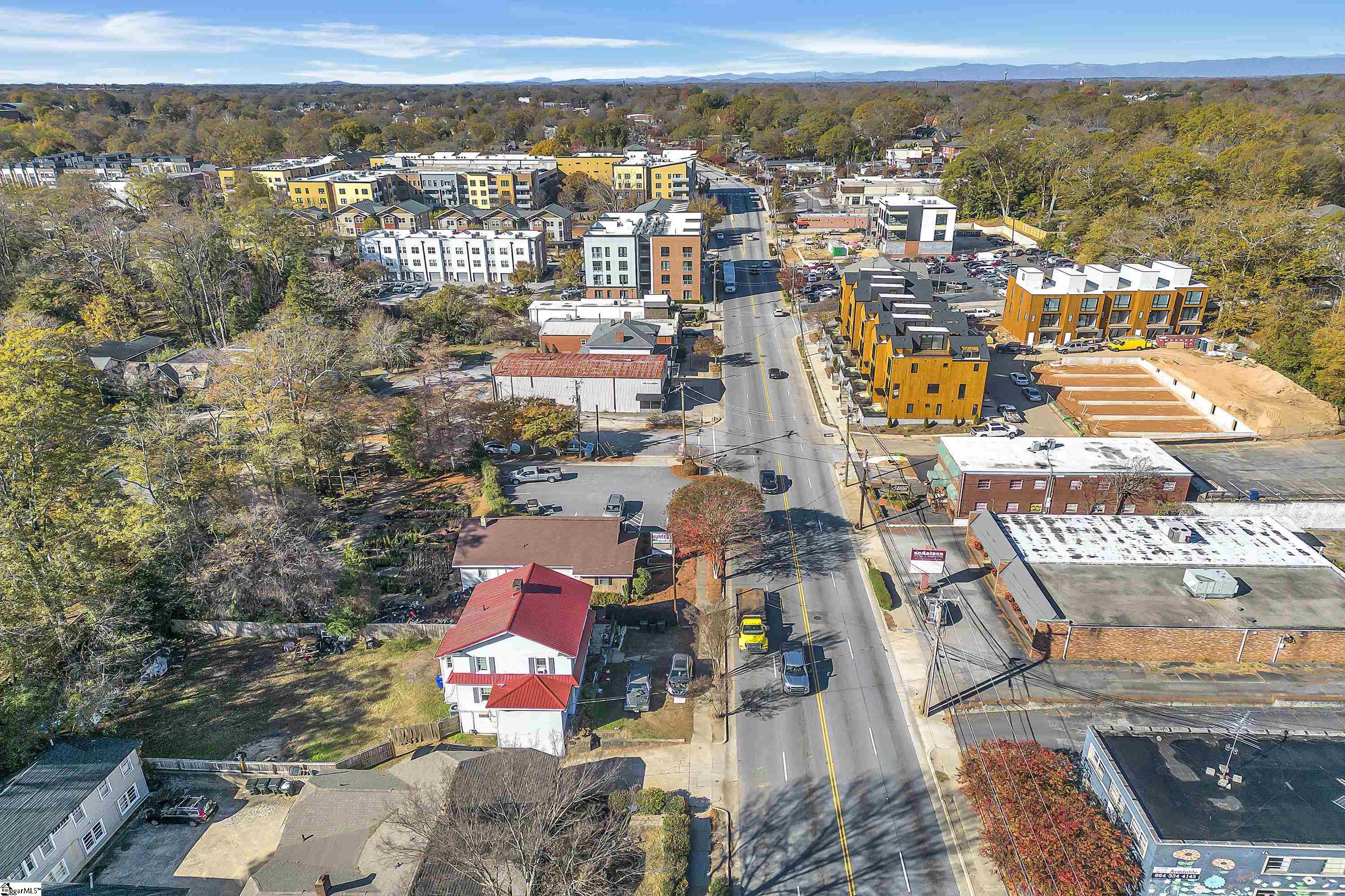 206 E Stone Avenue Property Photo 15